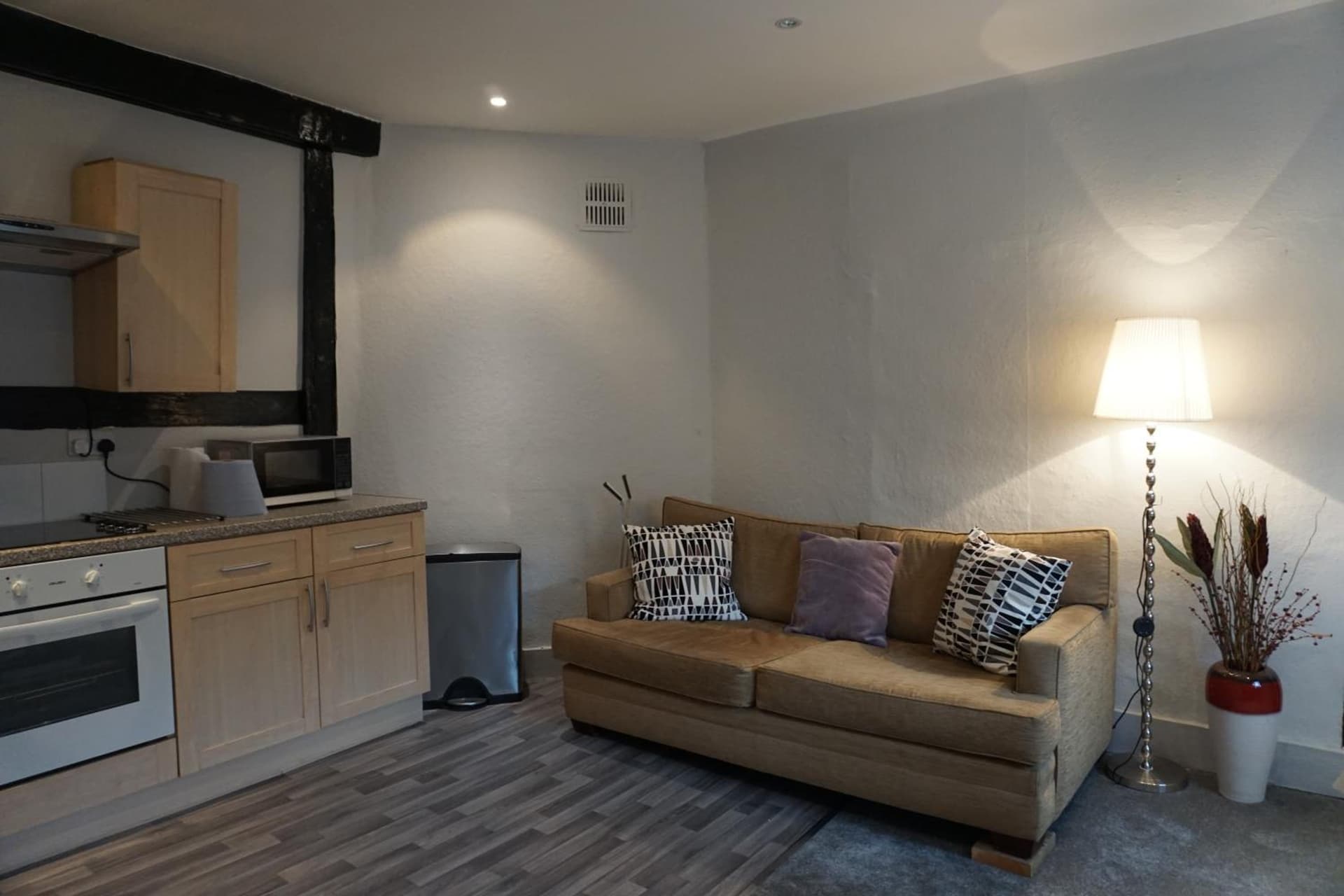 Golden Cross Guesthouse