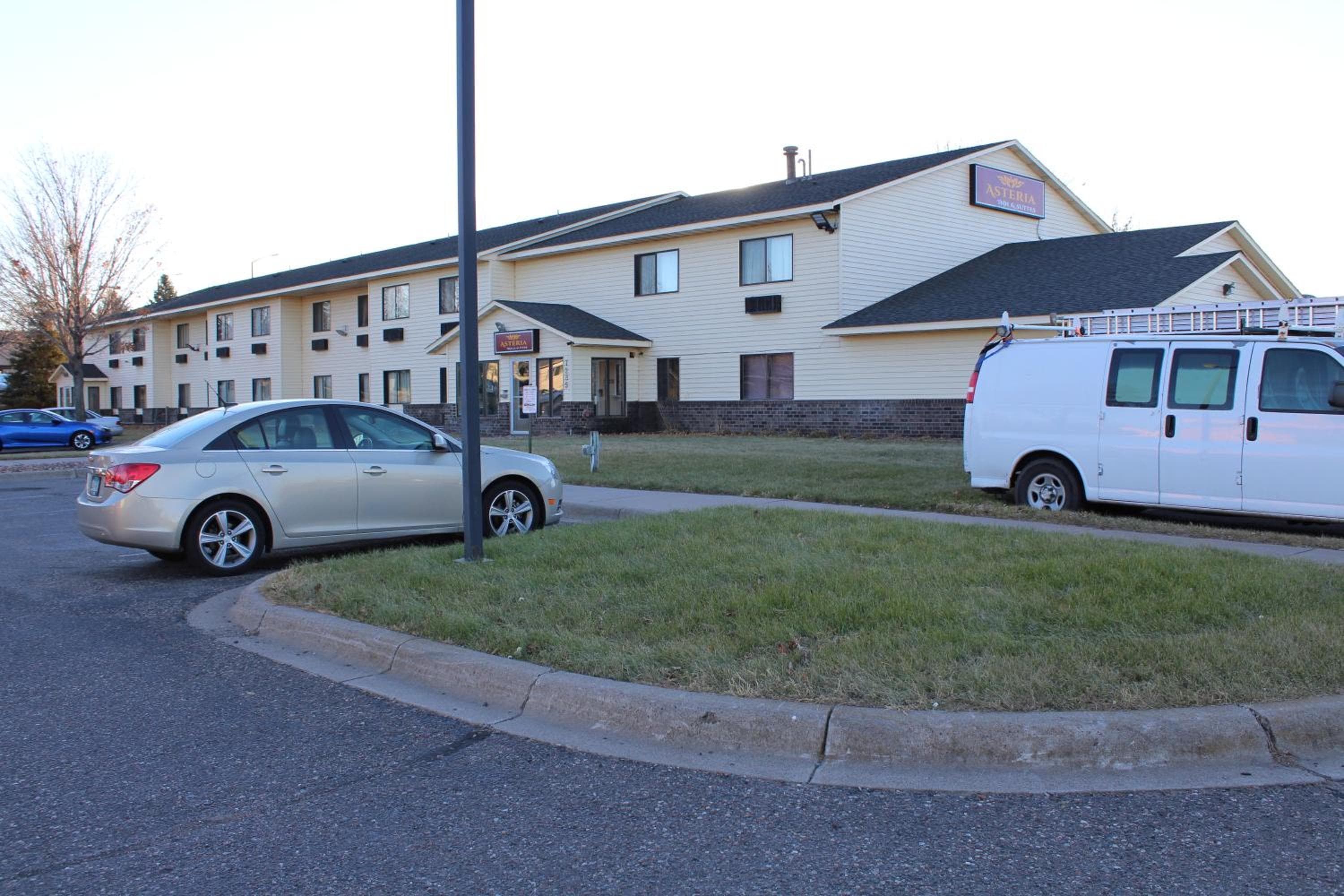 Coratel Inn and Suites Maple Grove