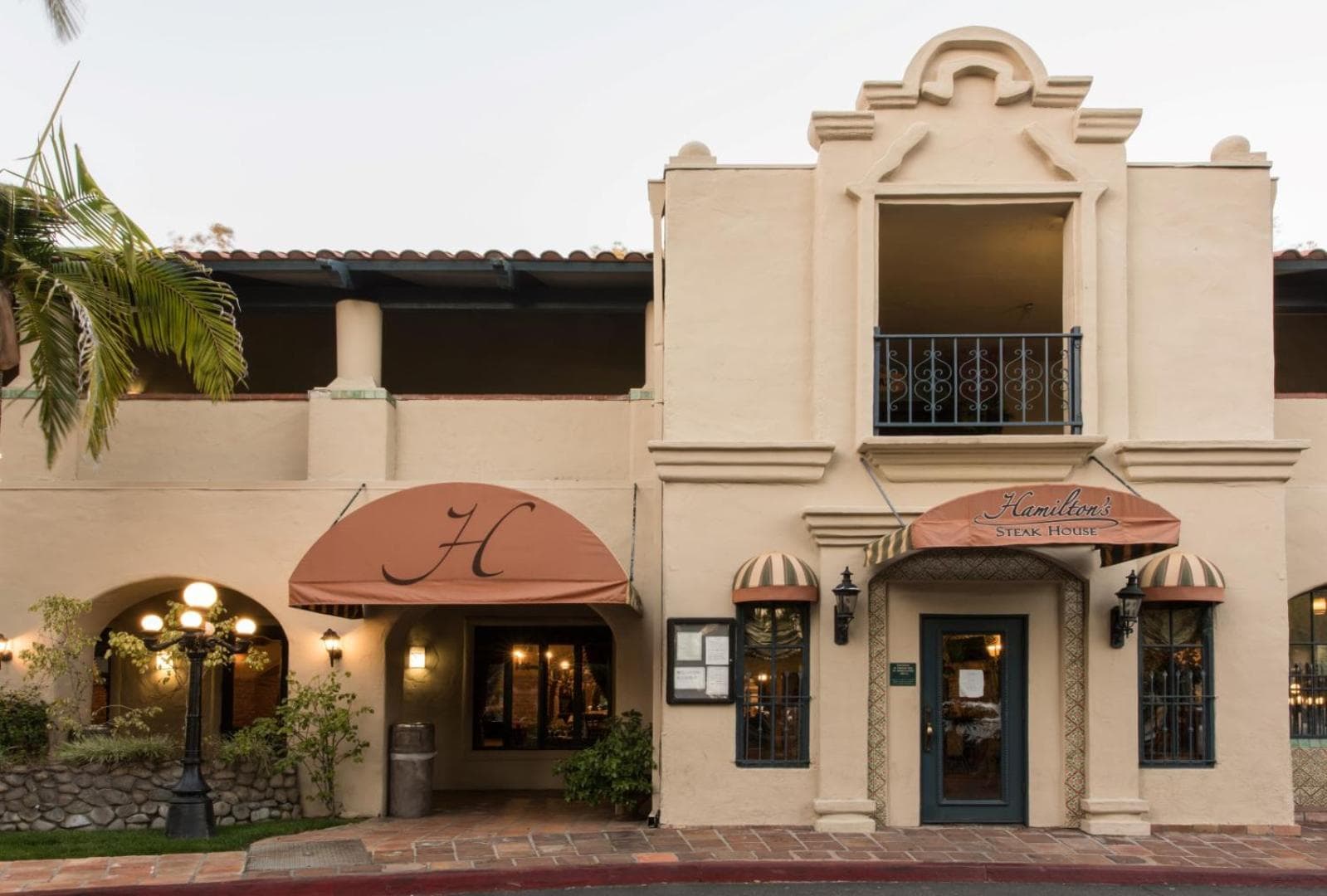 Vanllee Hotel
