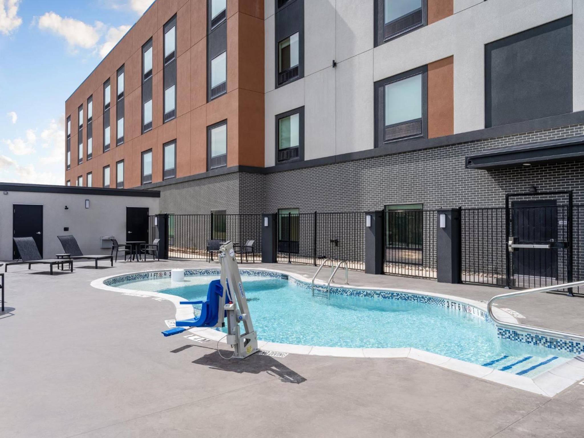 Atwell Suites Fort Worth - Alliance Area by IHG