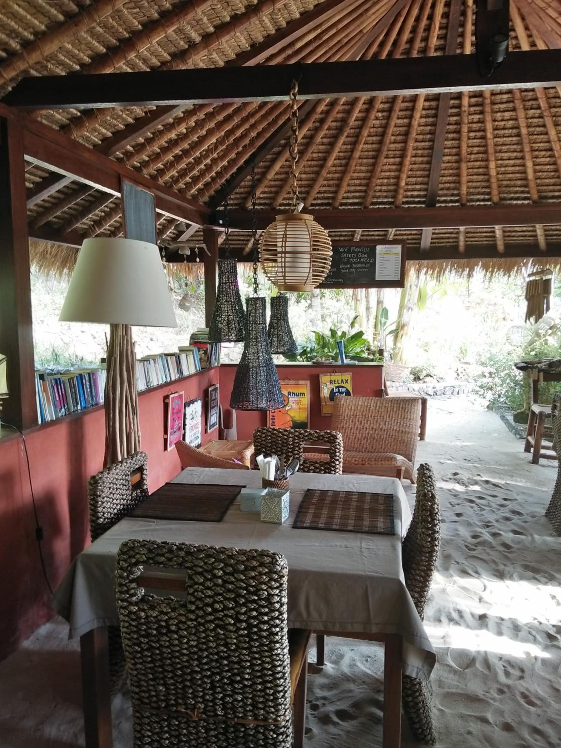 dining