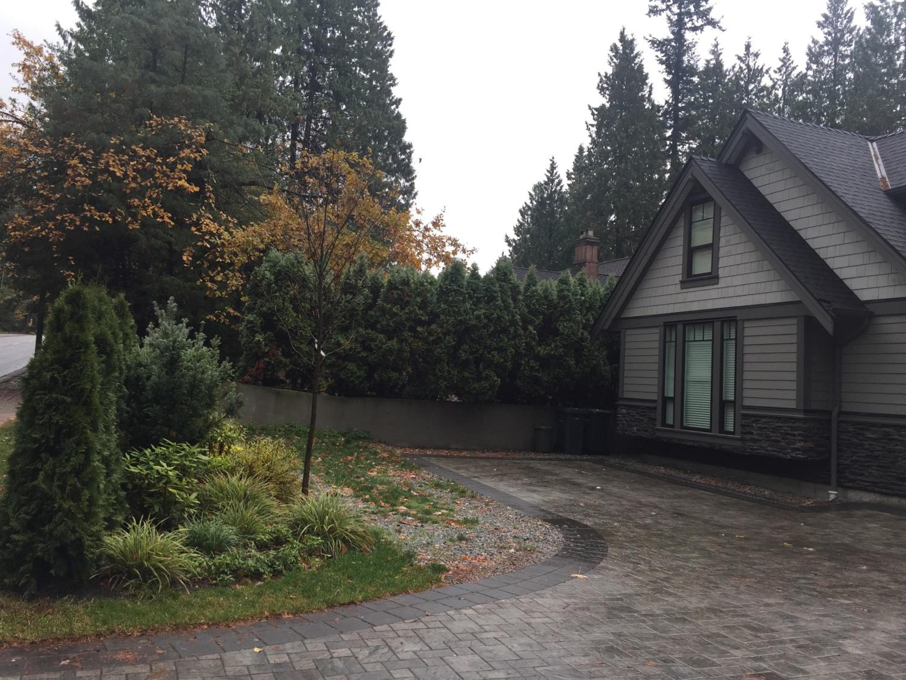 Vancouver Austin Guesthouse