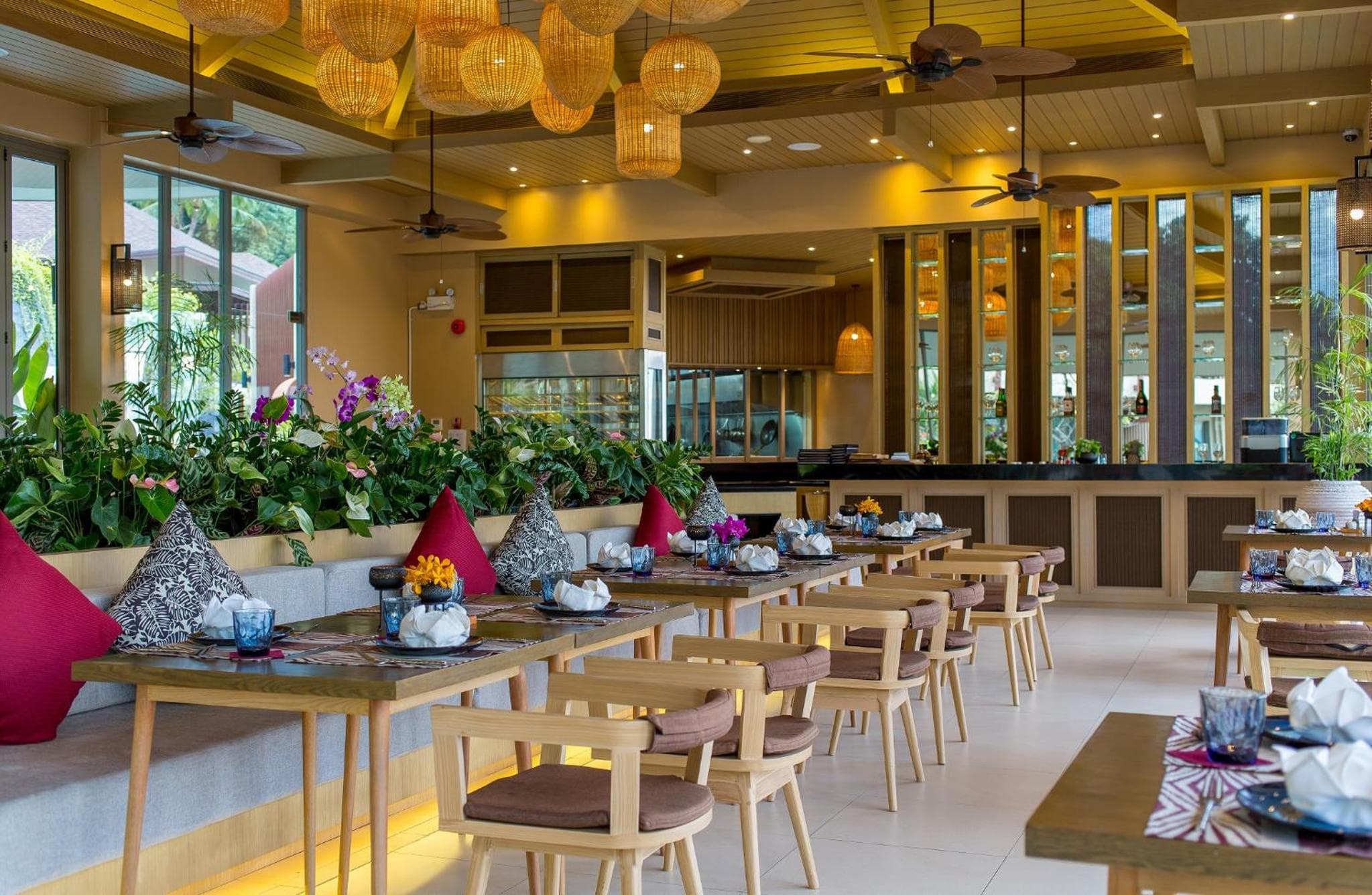 dining