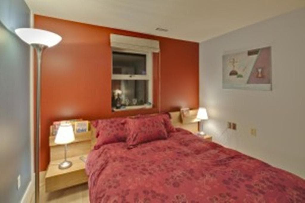 Contemporary Home B&B