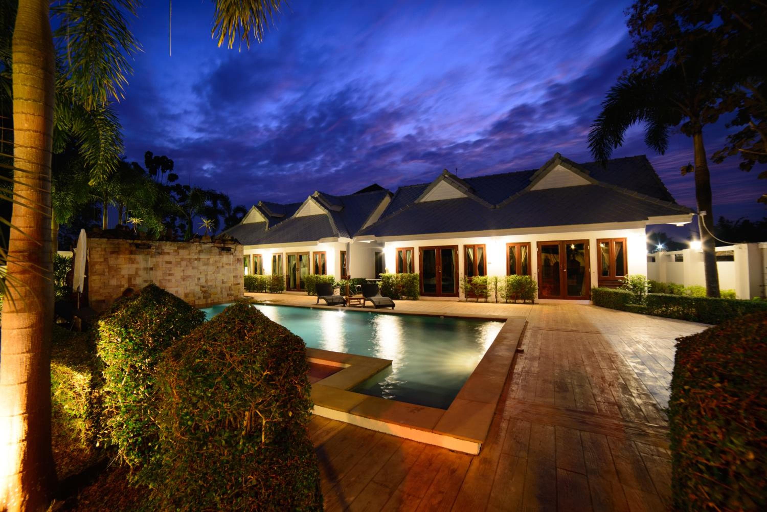 Rungnara pool villa