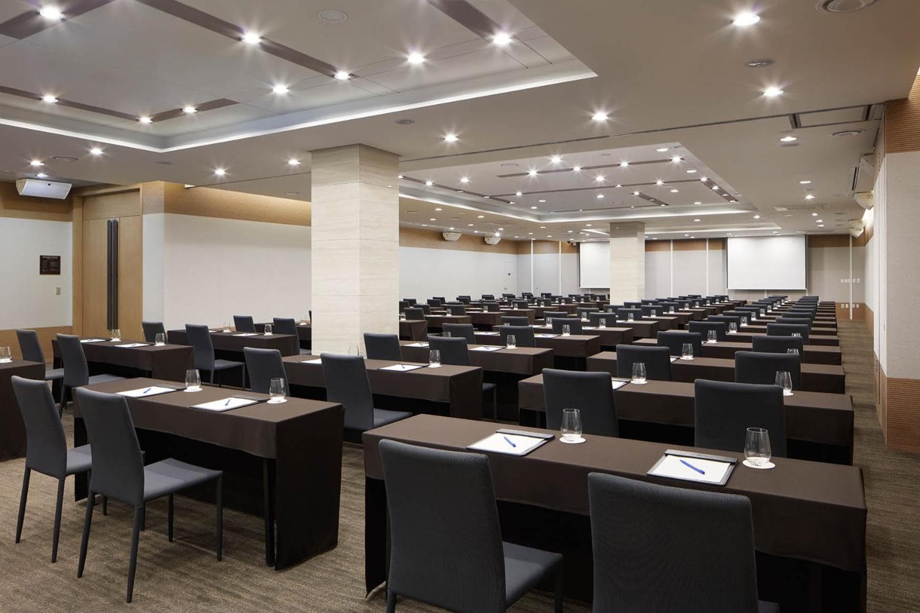 Howard Johnson by Wyndham Incheon Airport