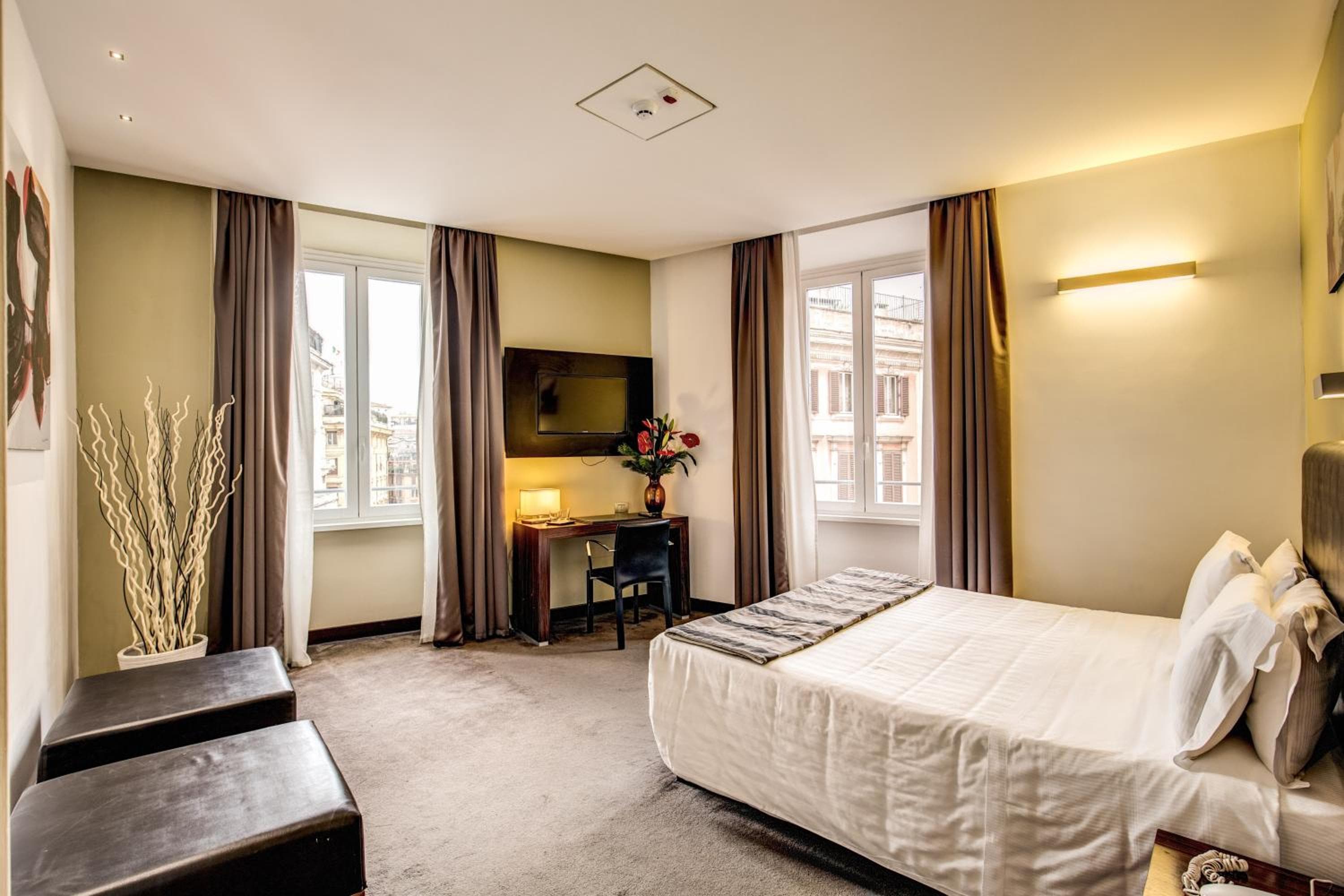 hotel room