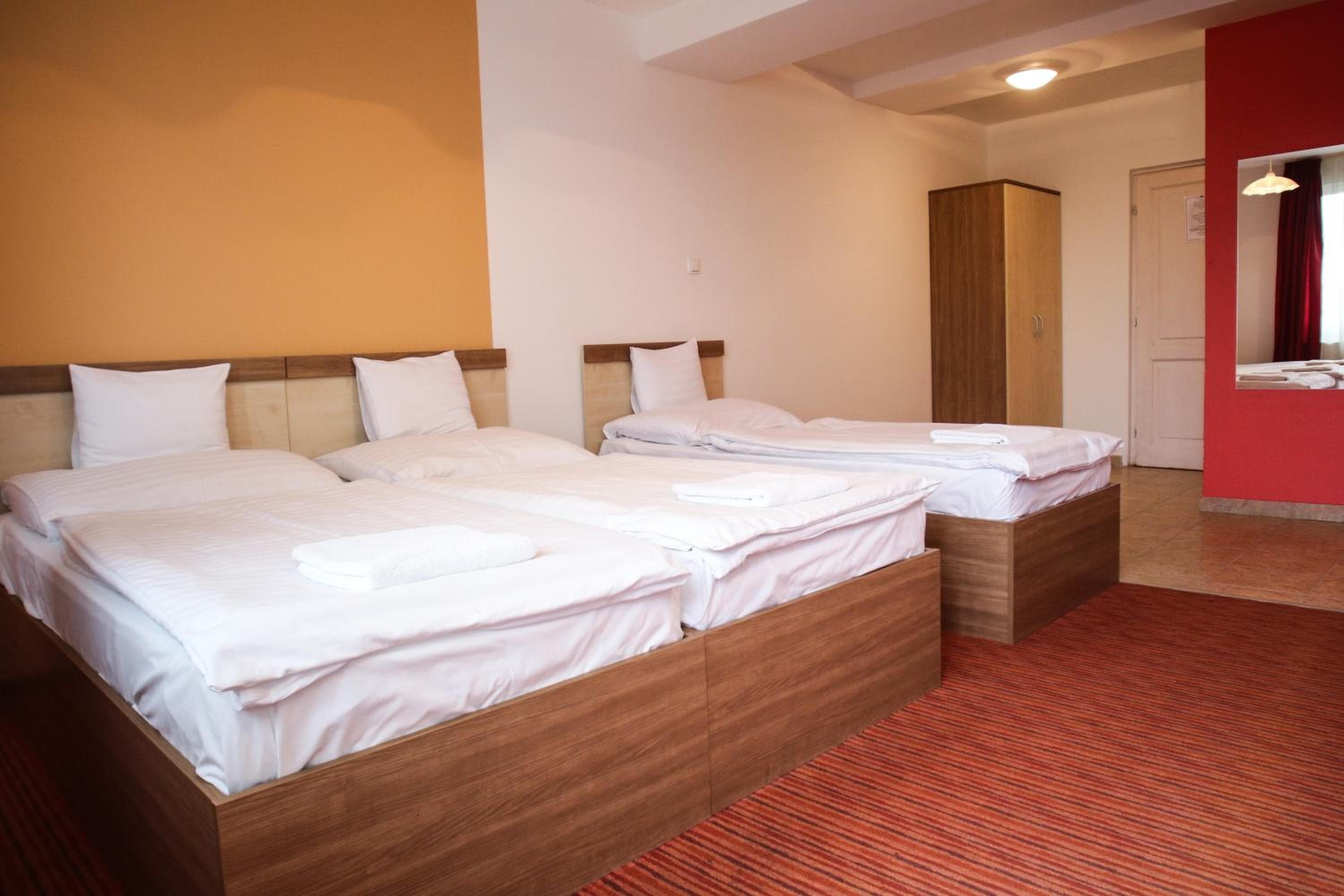 Silver Hotel Budapest City Center