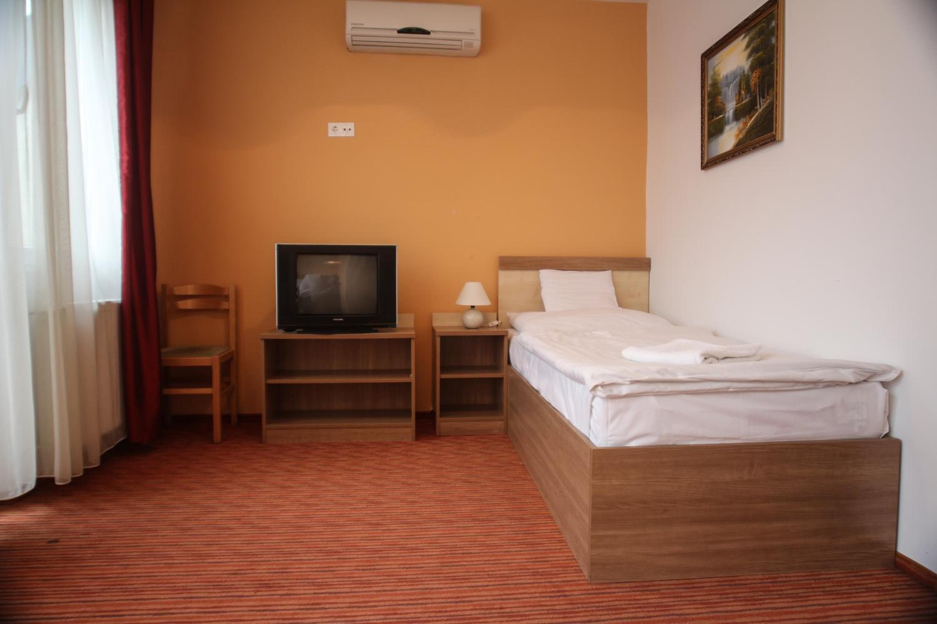 Silver Hotel Budapest City Center