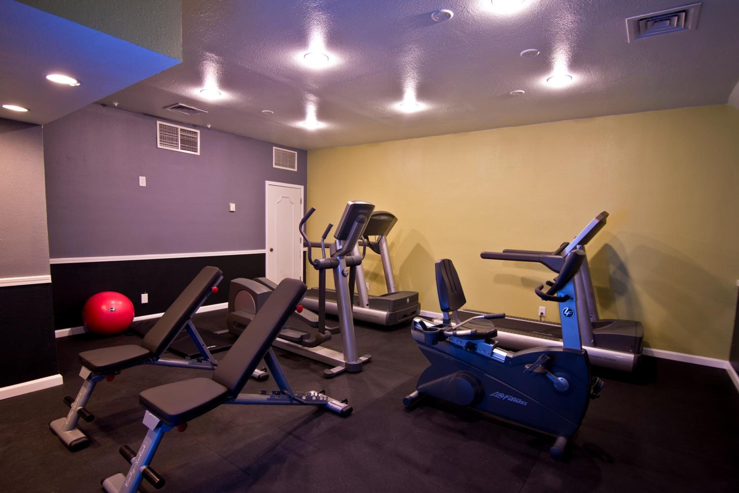 Chase Suite El Paso