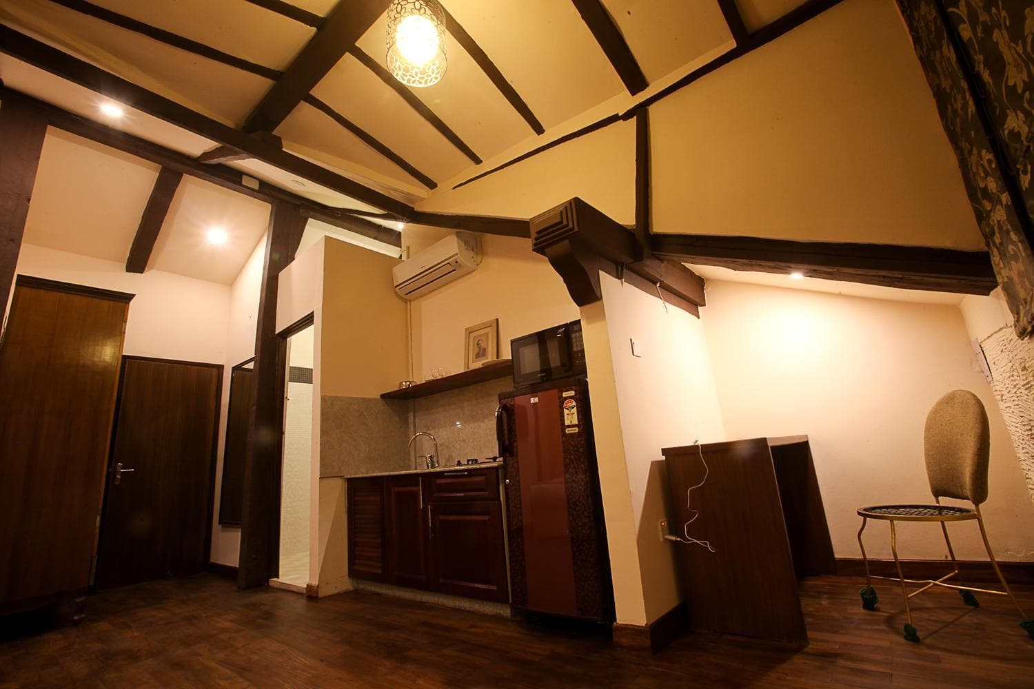 Hotel Heranya