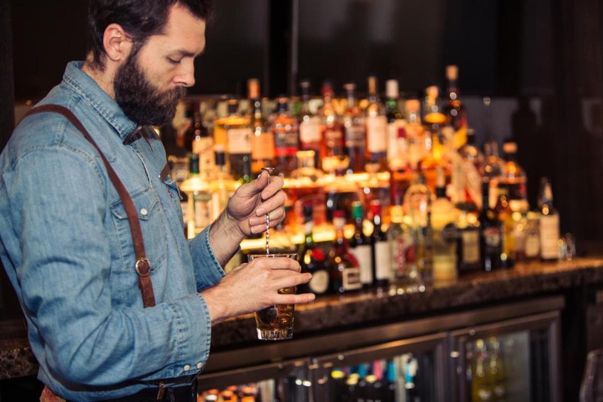 bar