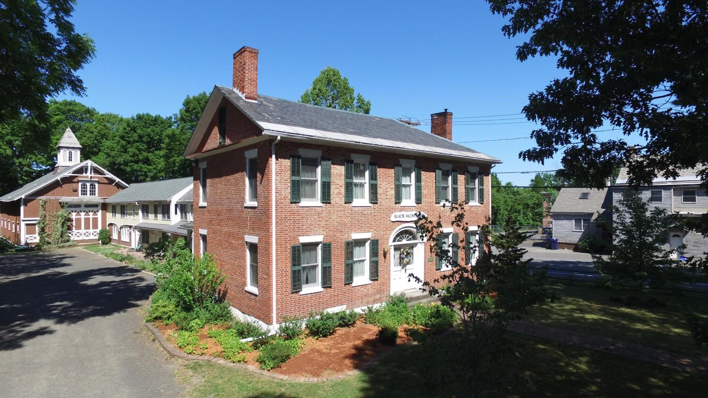 The Black Walnut Inn