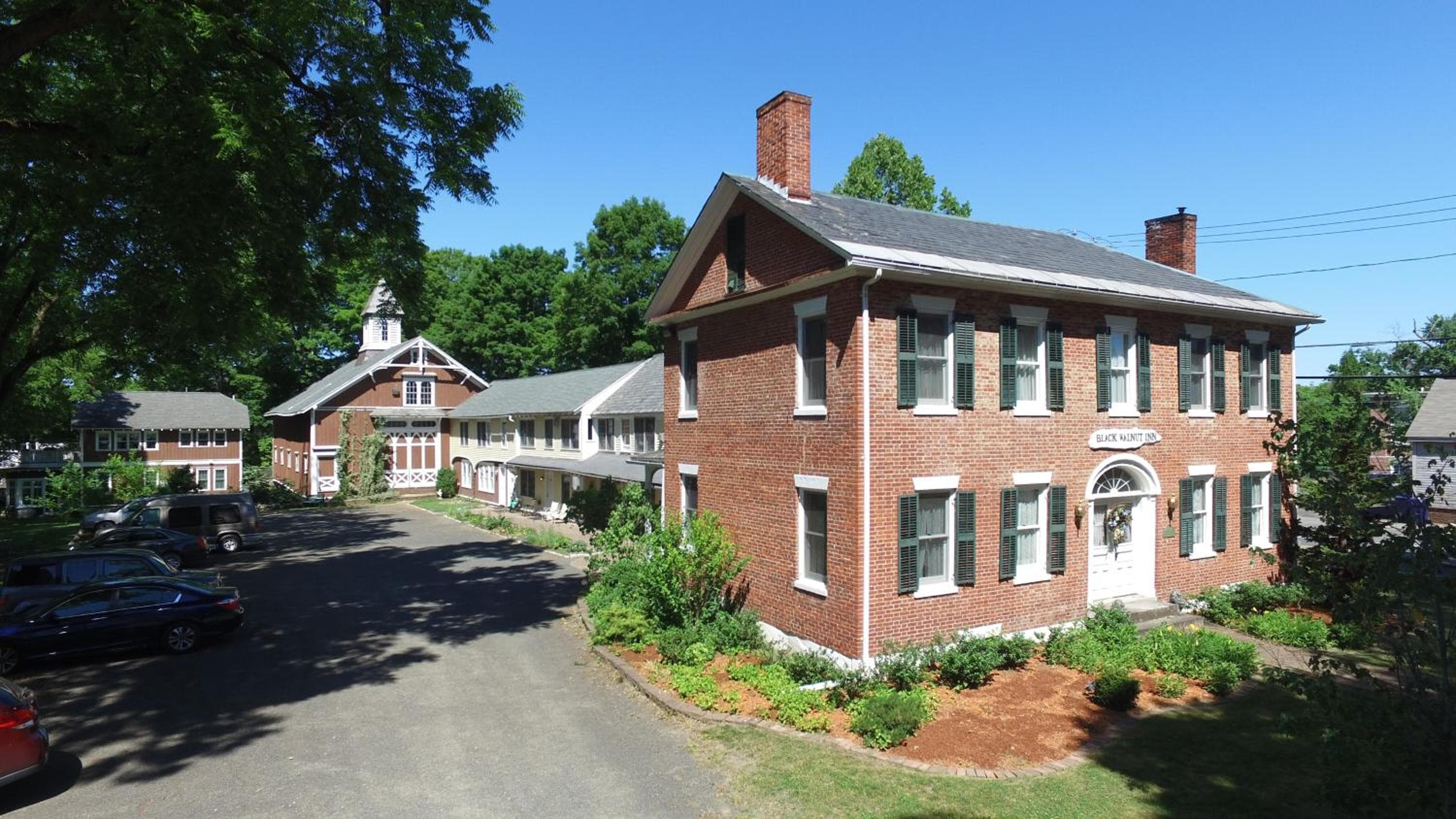 The Black Walnut Inn