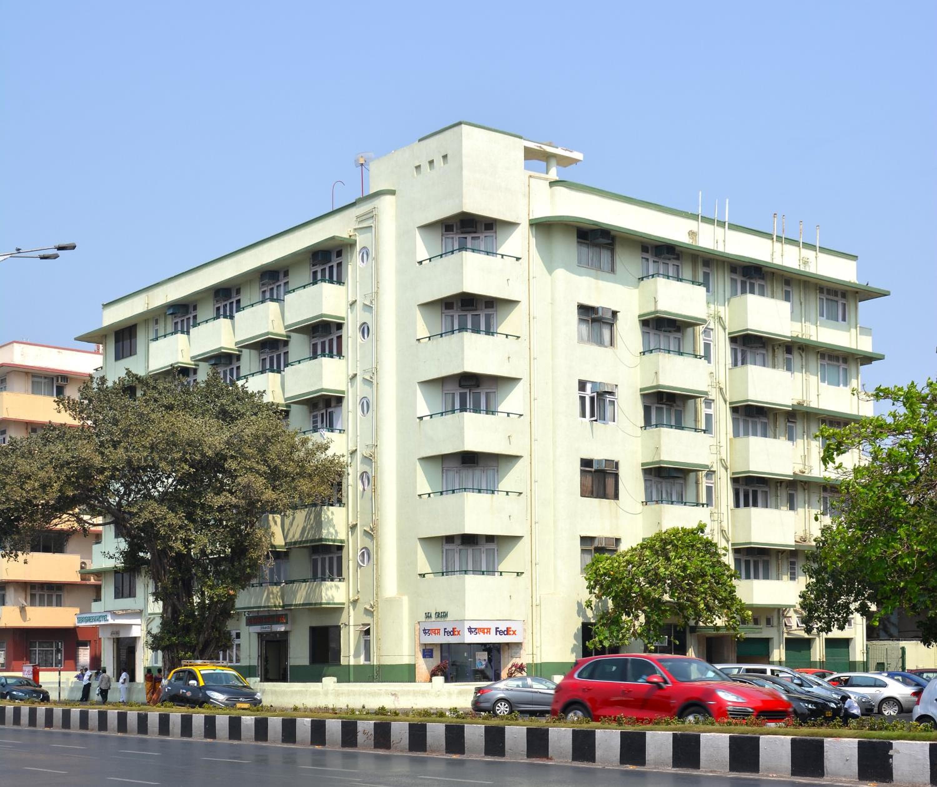 Sea Green Hotel