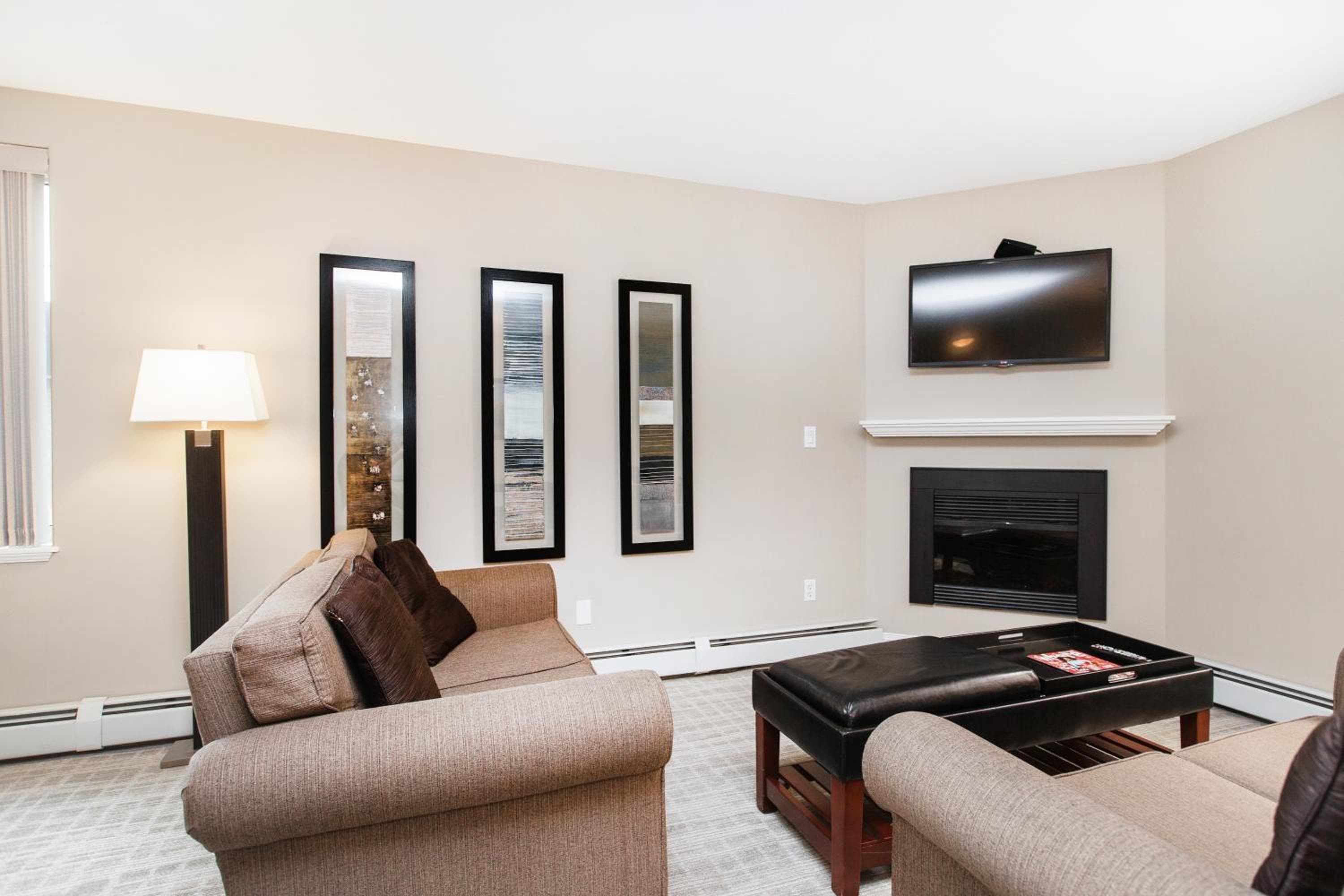 Canterra Suites Hotel