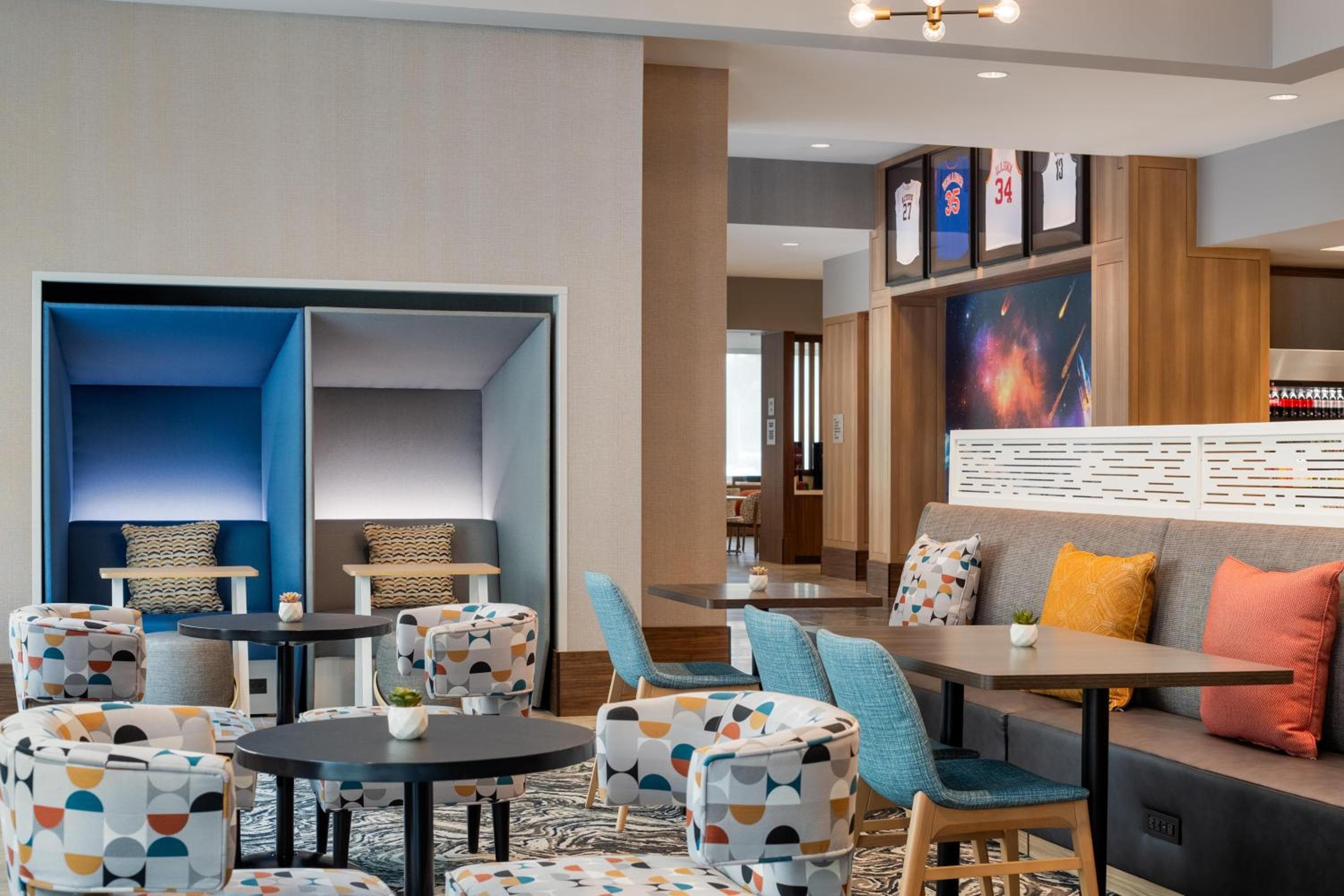 Home2 Suites By Hilton Houston Downtown Convention Center