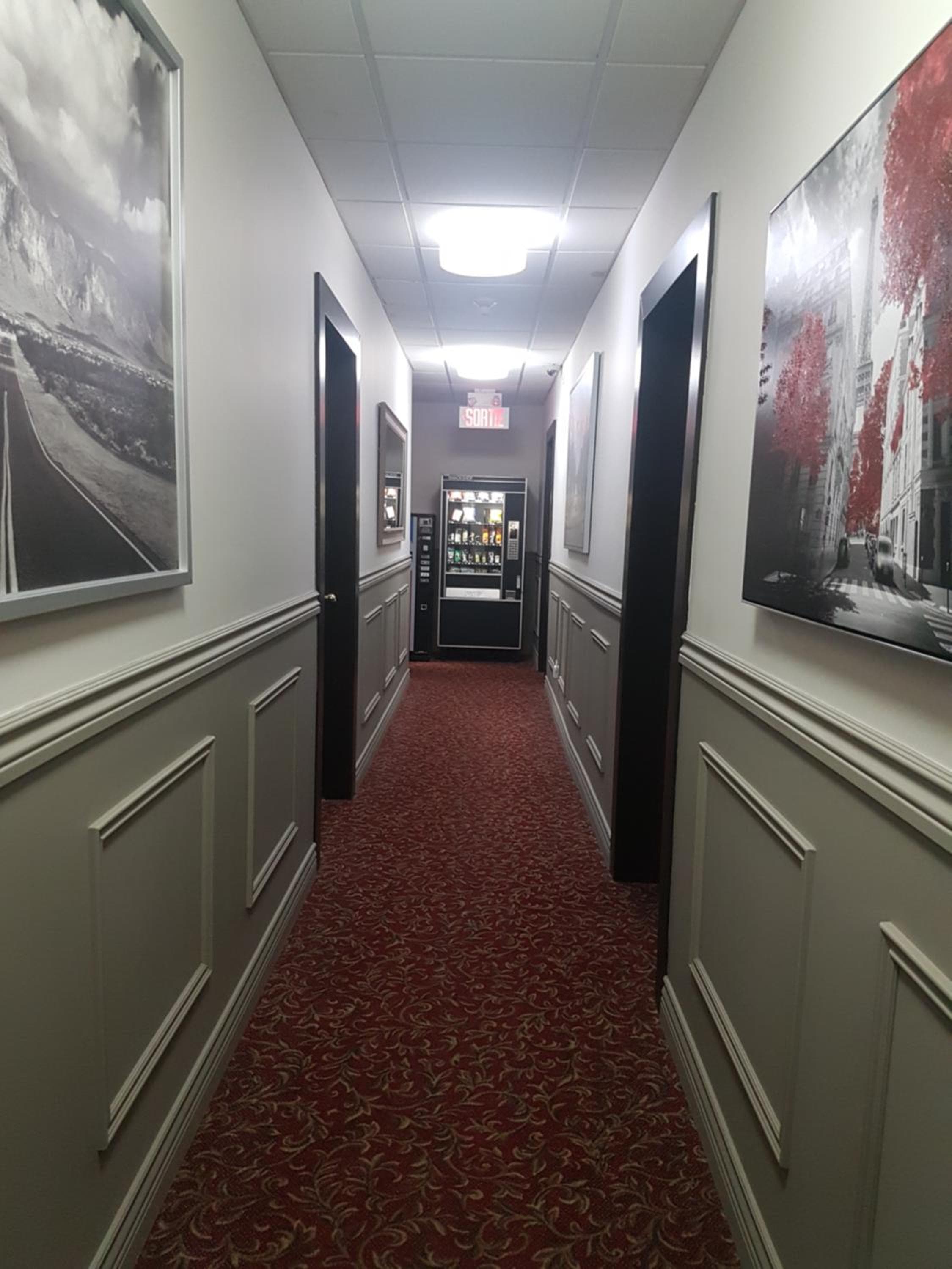 1-Bedroom Cozy Suite #23 by Amazing Property Rentals