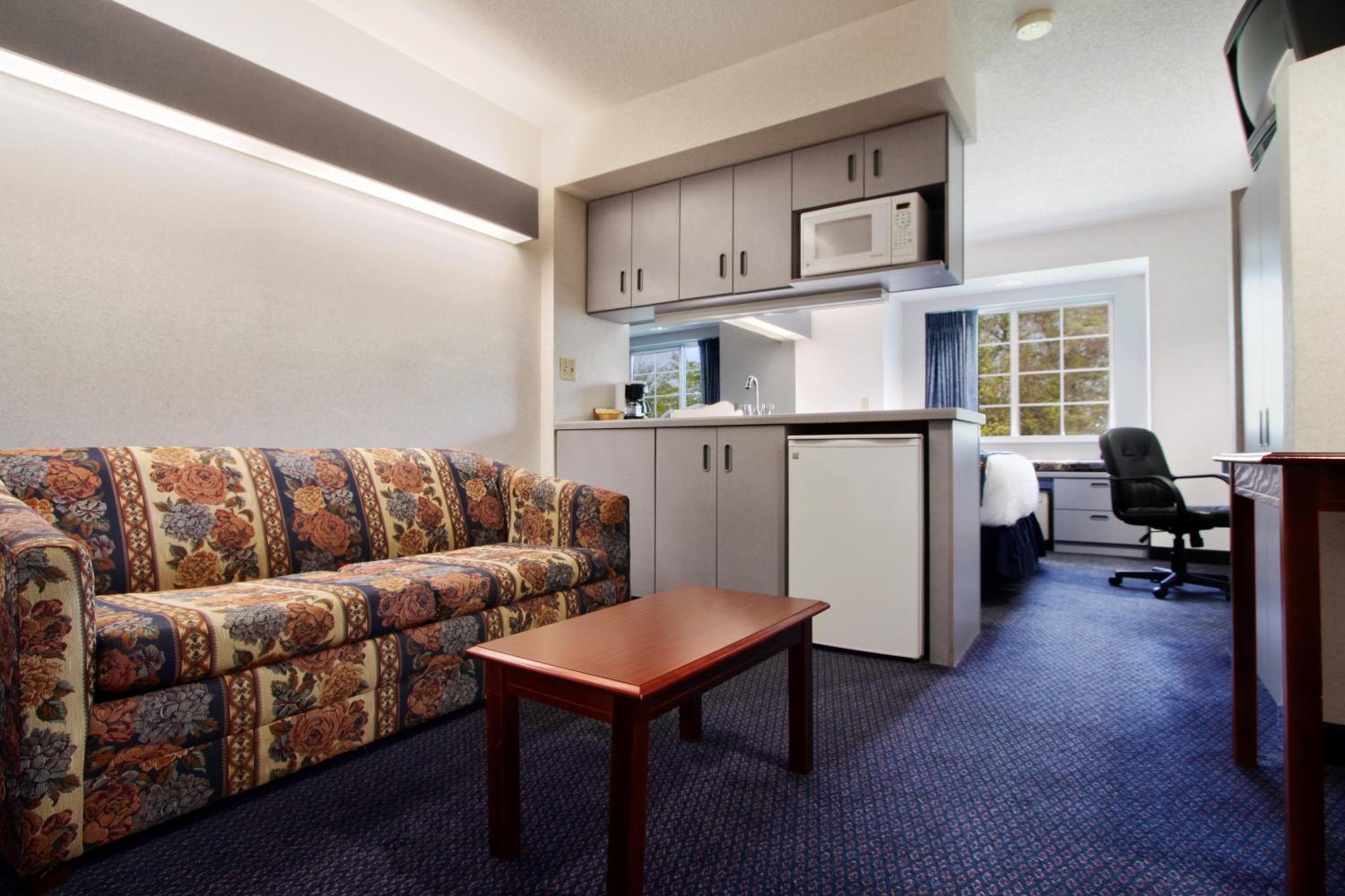 Microtel Inn & Suites by Wyndham Hagerstown by I-81