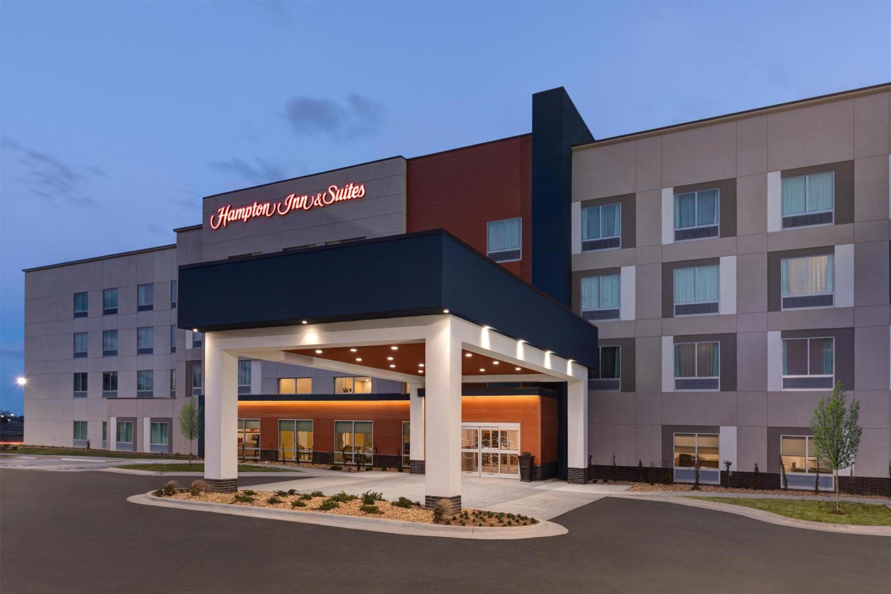 Hampton Inn & Suites by Hilton Little Rock Airport