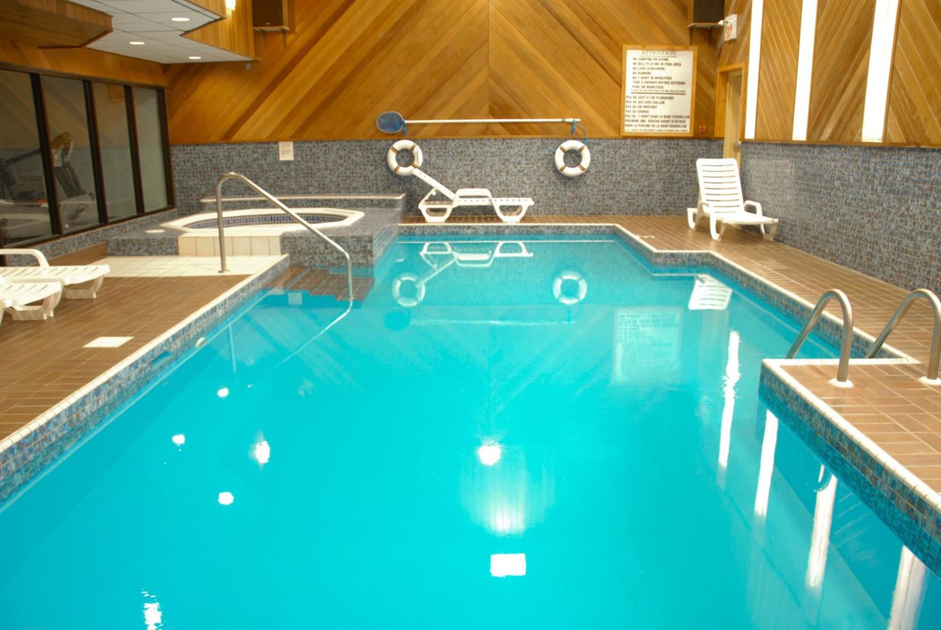Super 8 by Wyndham Campbellton NB