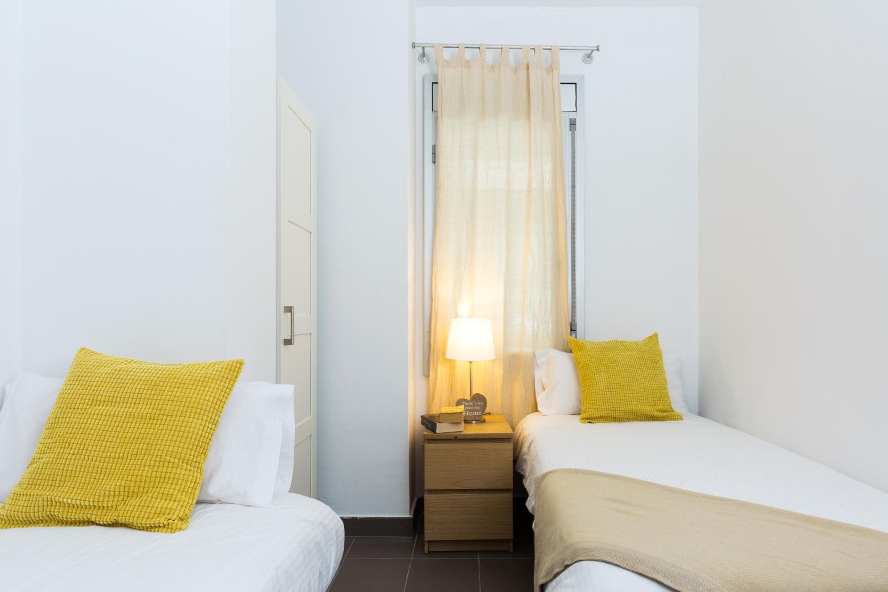 Apartamentos Cornellalux