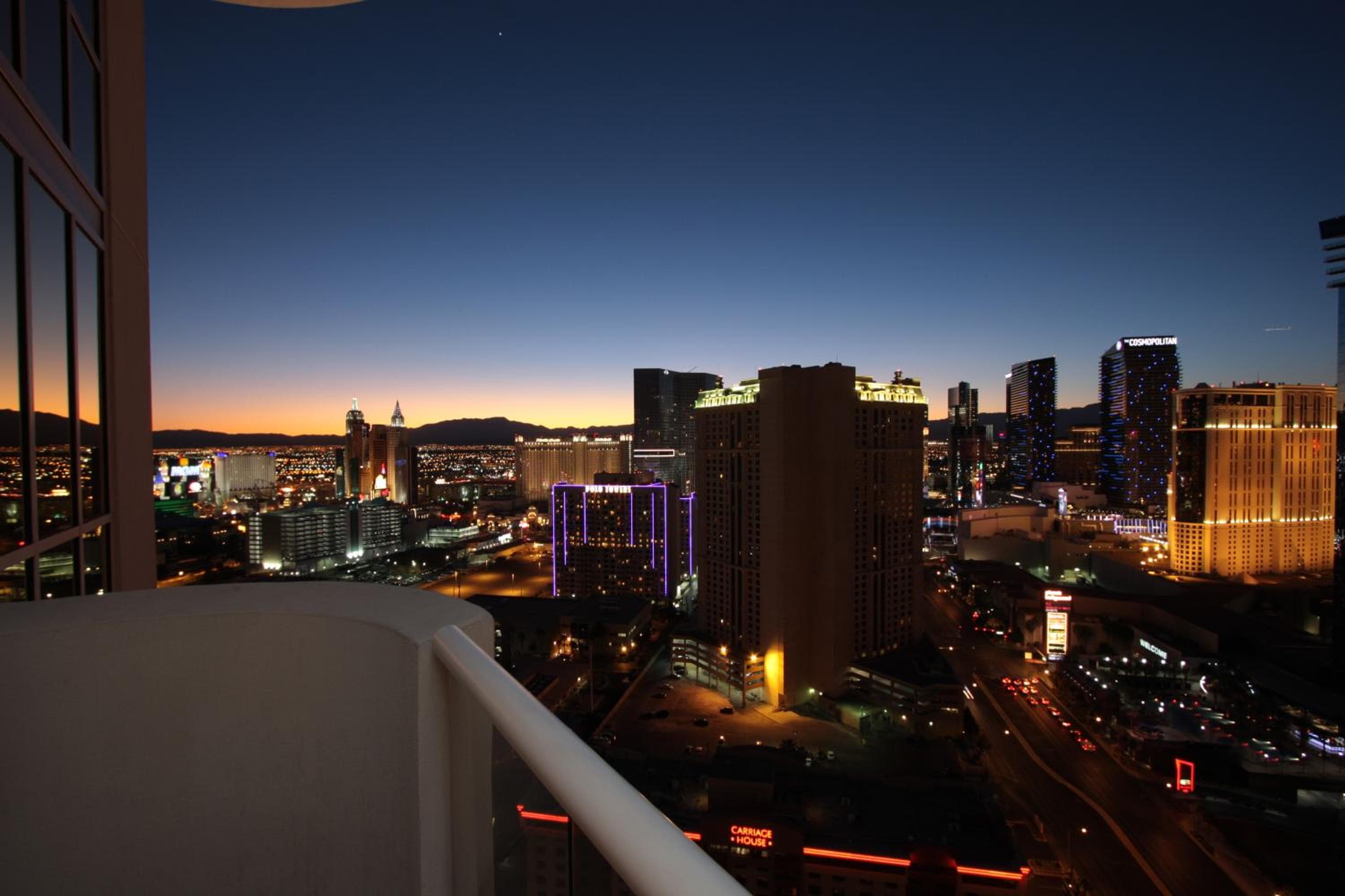 Luxury Suites International at The Signature