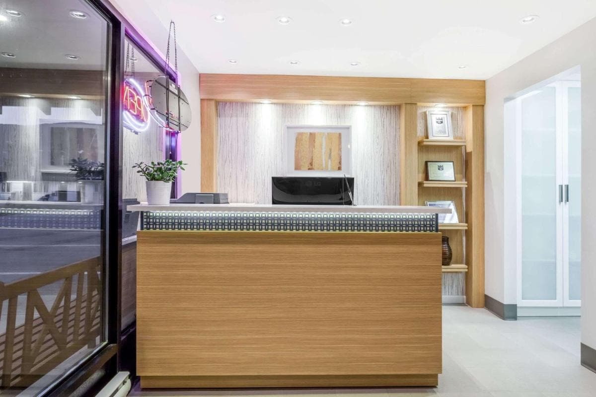 hotel reception
