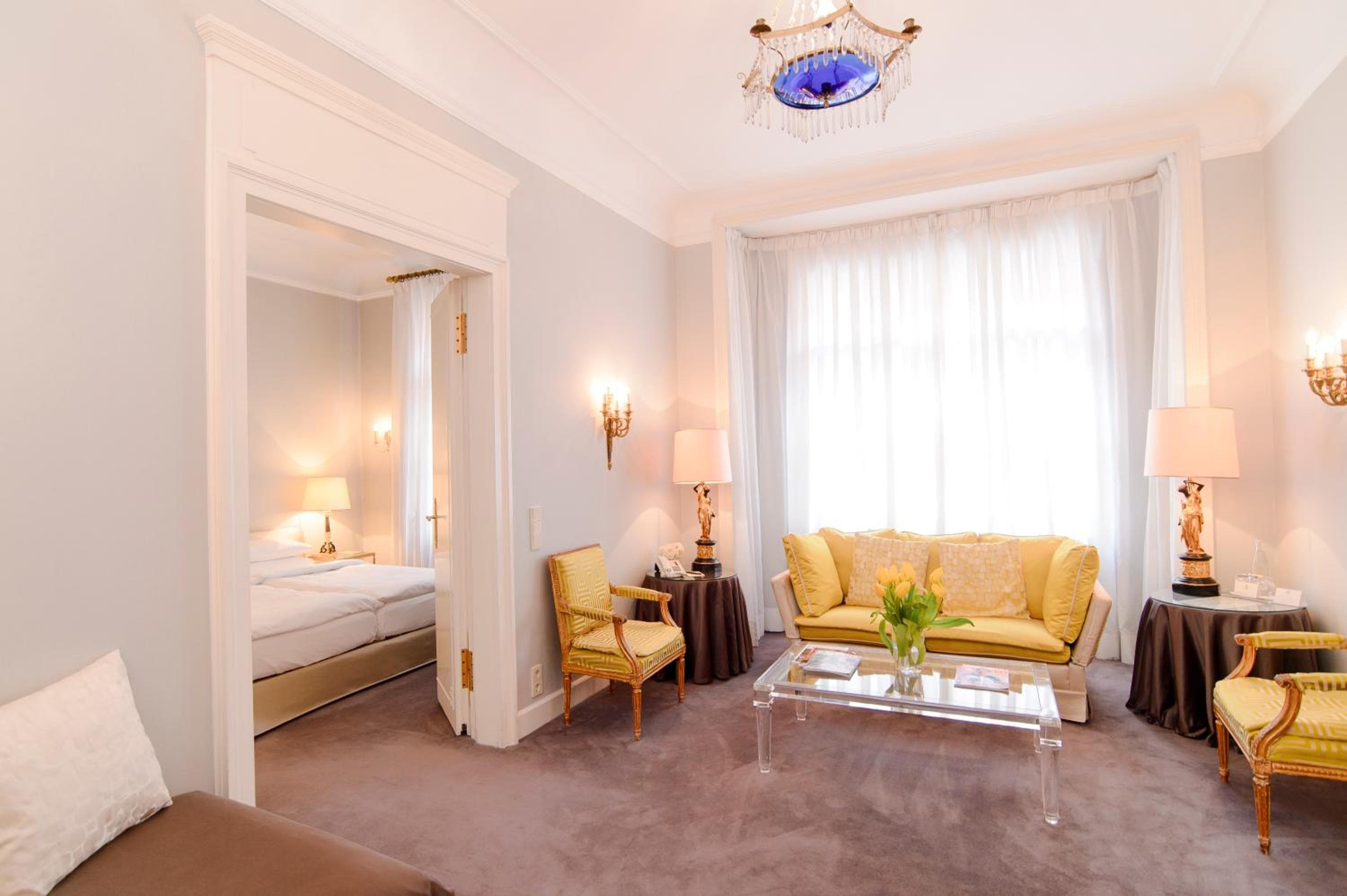 Hotel Opera