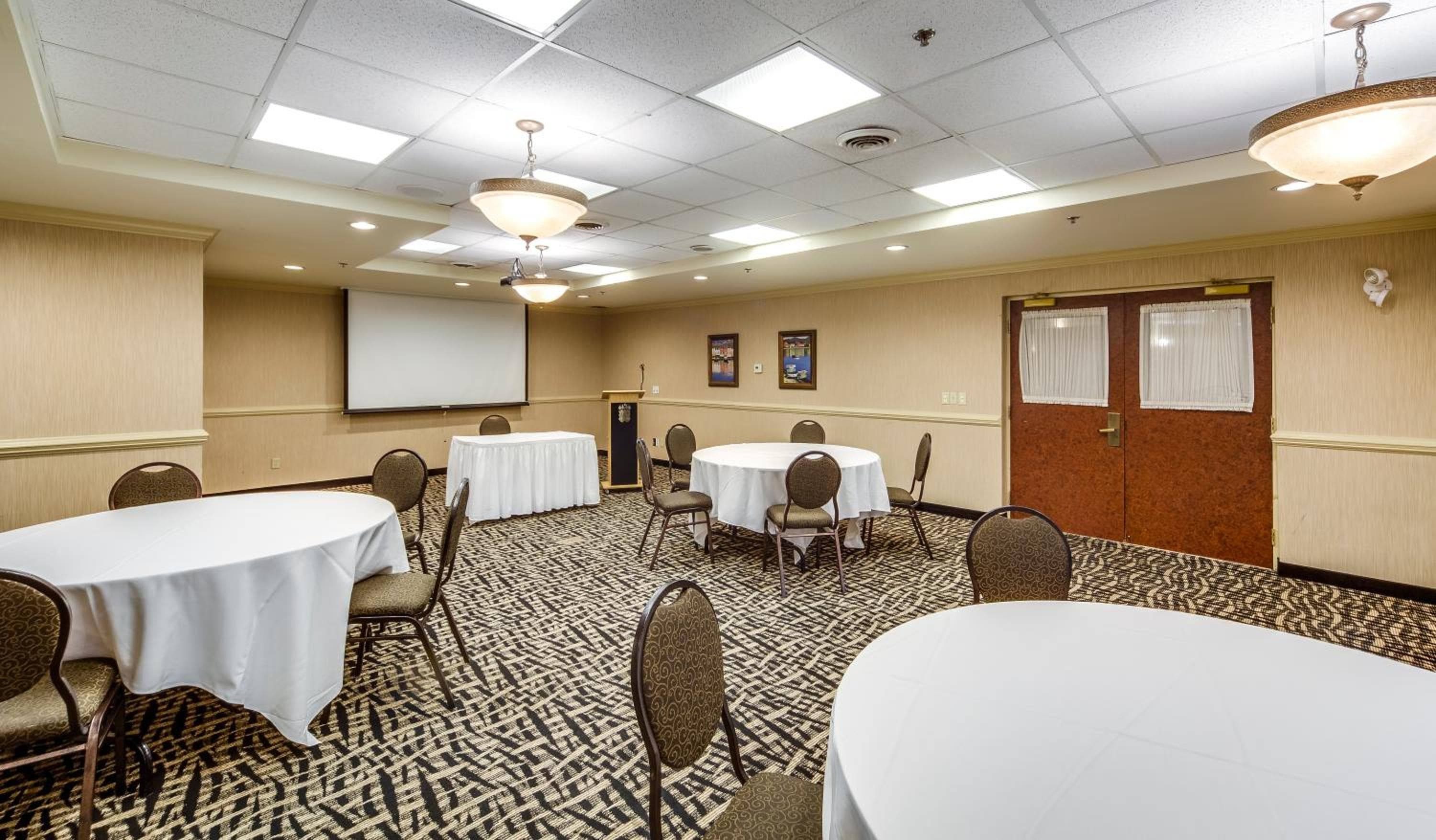 Monte Carlo Inn Brampton