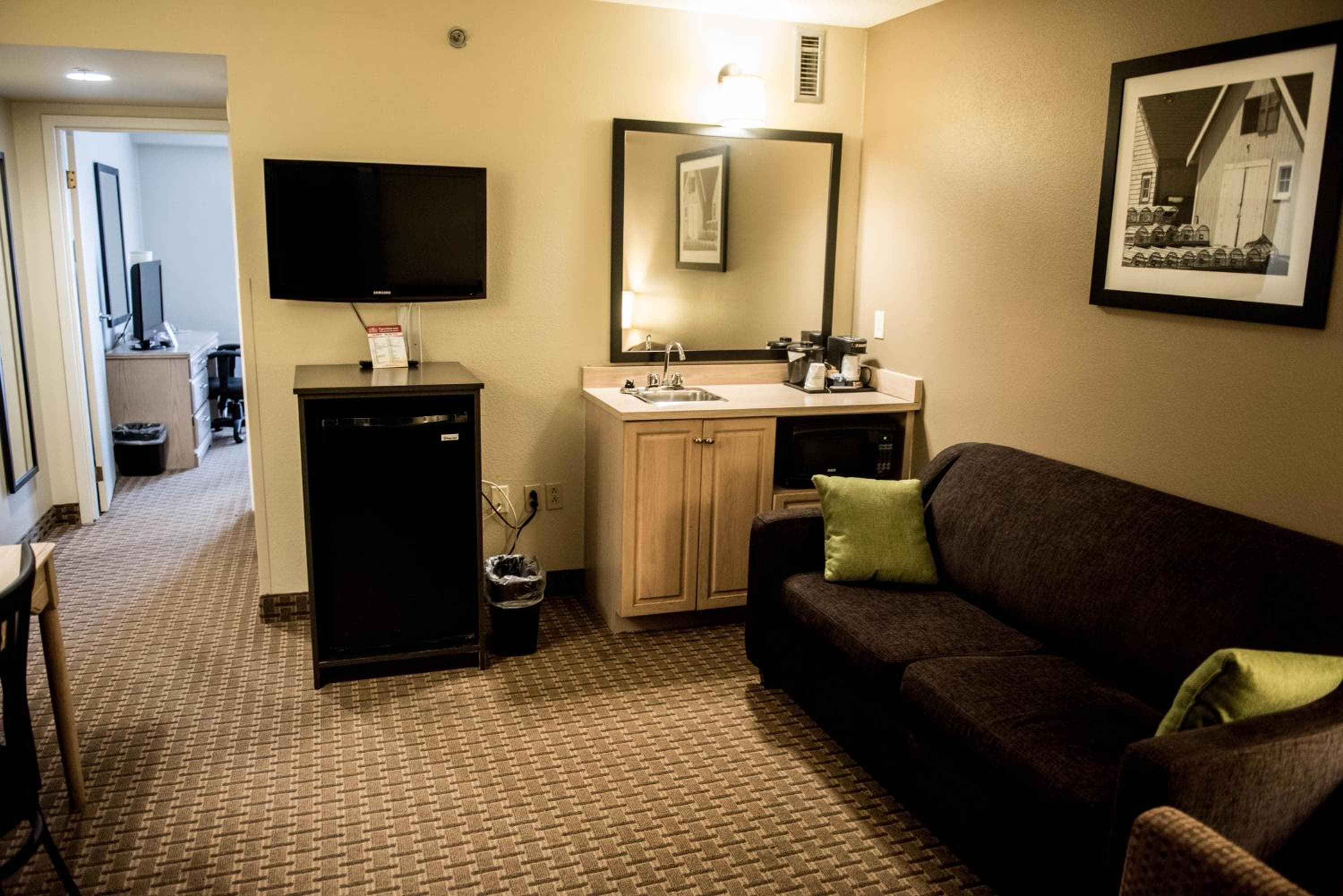 Travelodge Suites by Wyndham Moncton