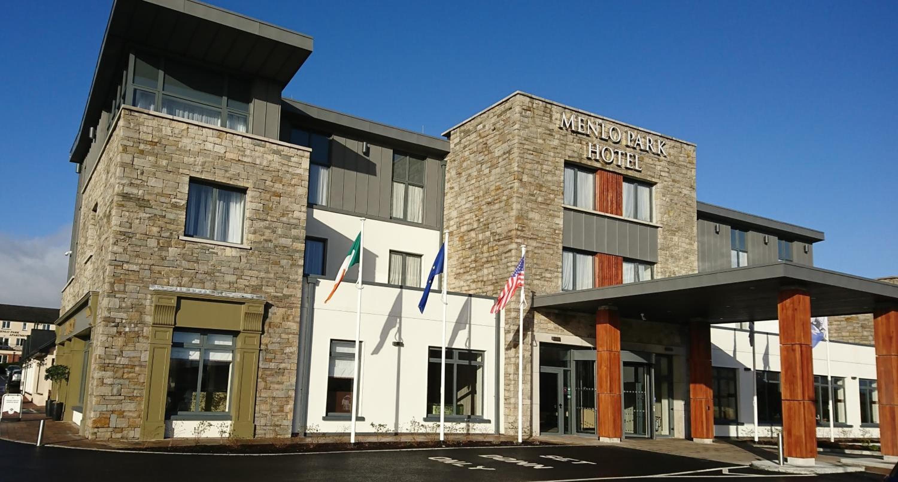 Menlo Park Hotel