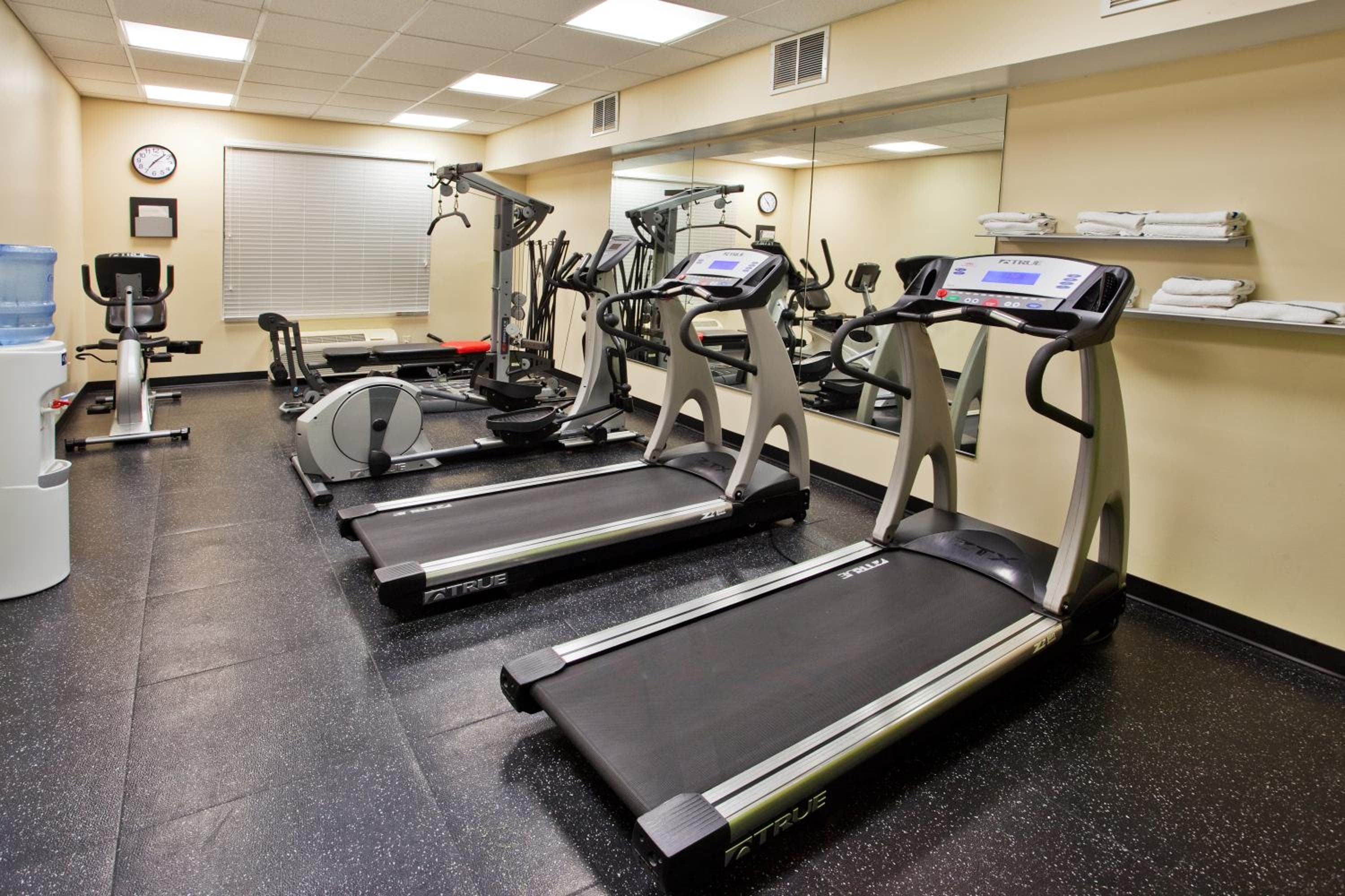 Country Inn & Suites by Radisson, Camp Springs Andrews Air Force Base , MD