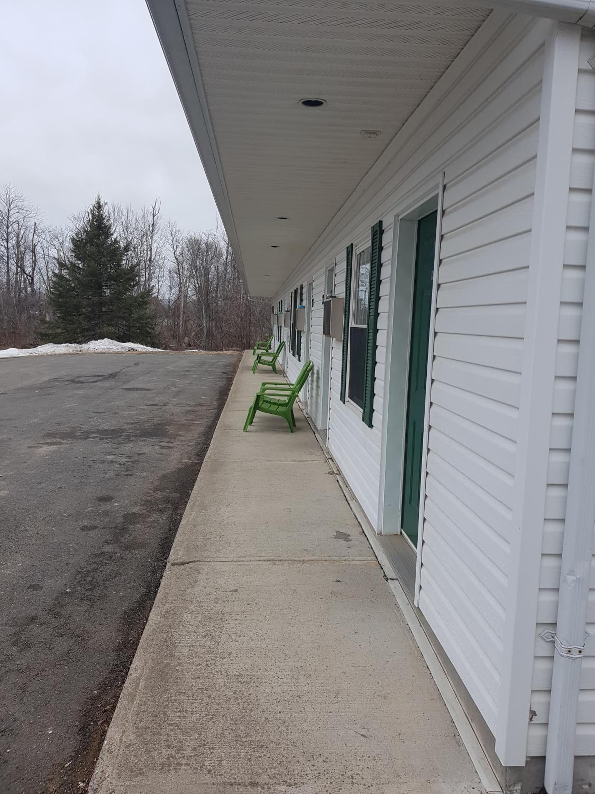 Covered Bridge Inn