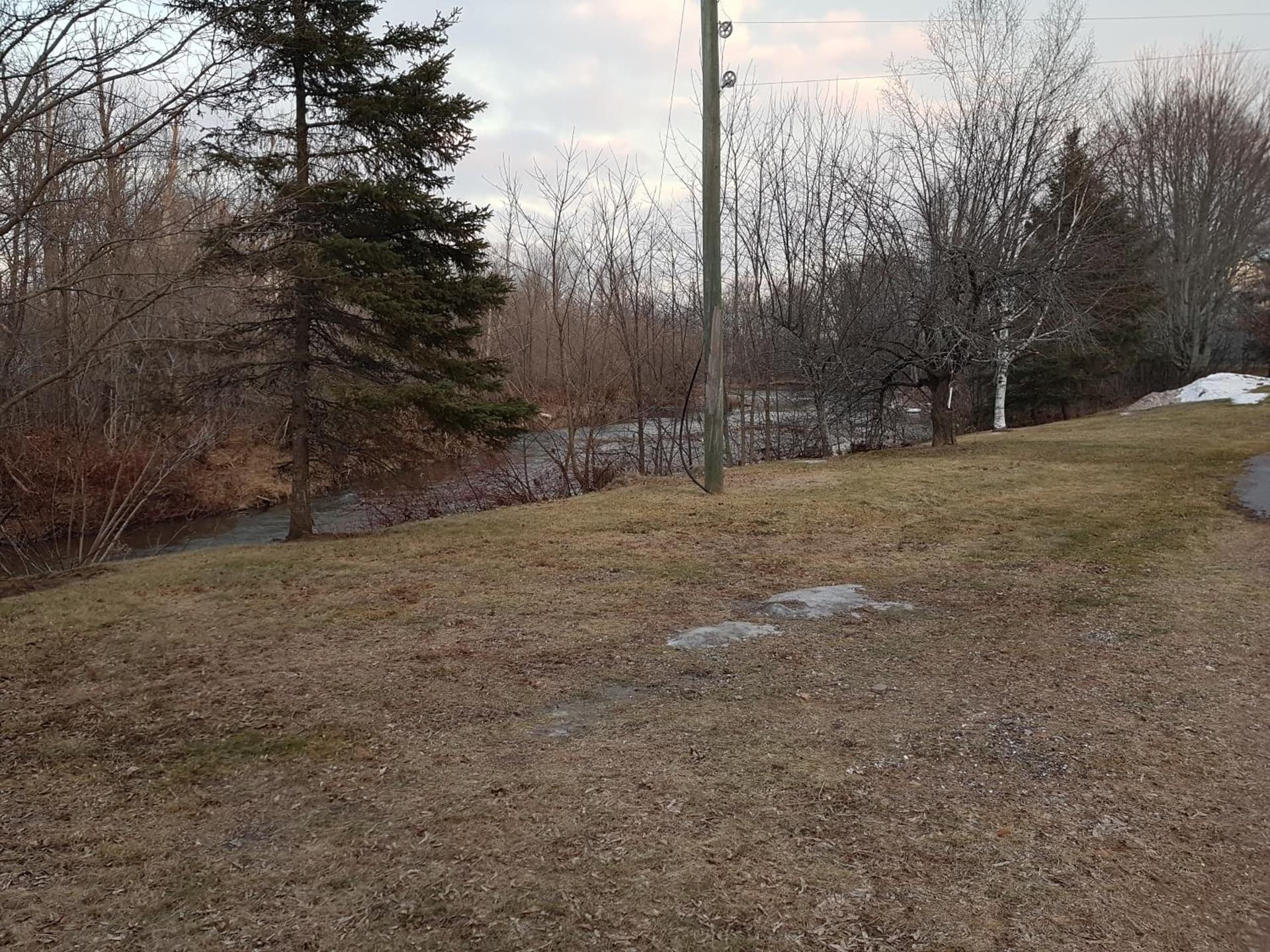 Covered Bridge Inn