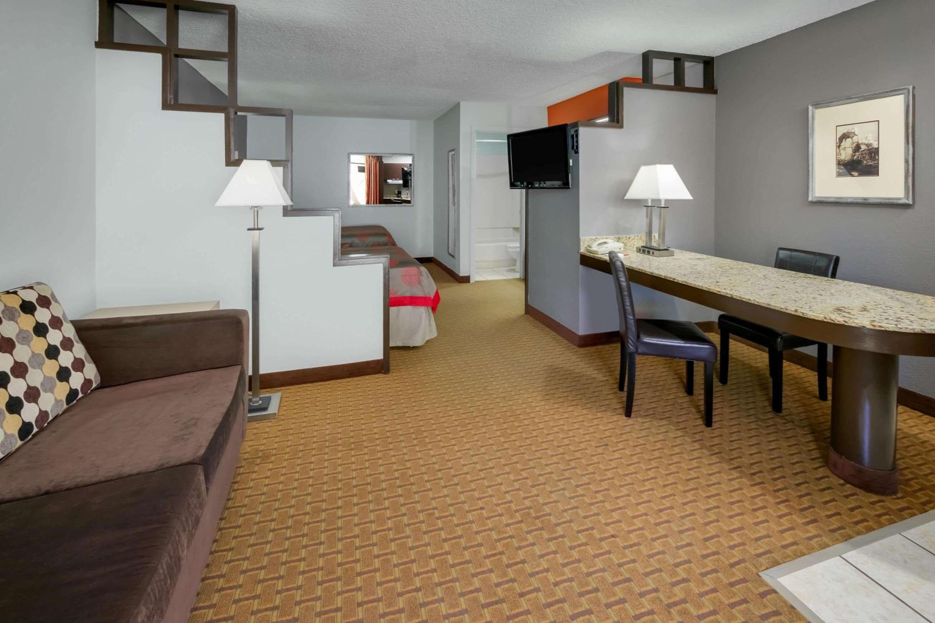 Ramada by Wyndham El Paso