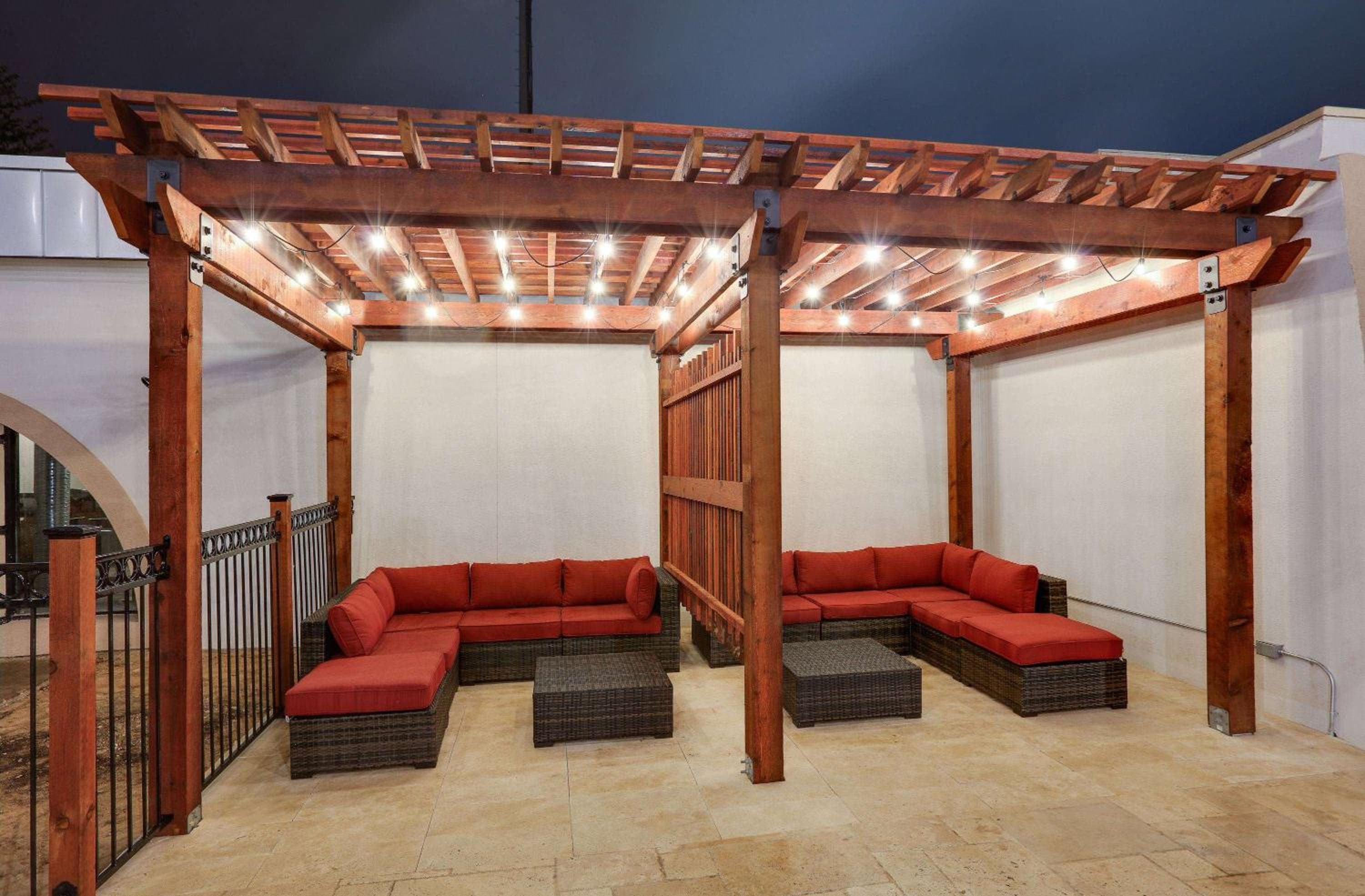 Ramada by Wyndham Austin South