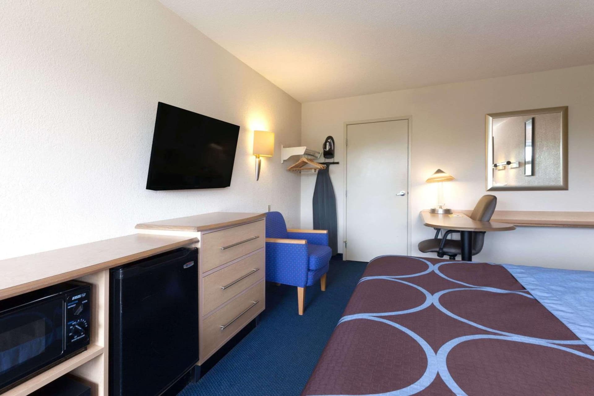 Days Inn by Wyndham Monmouth Junction-S Brunswick-Princeton