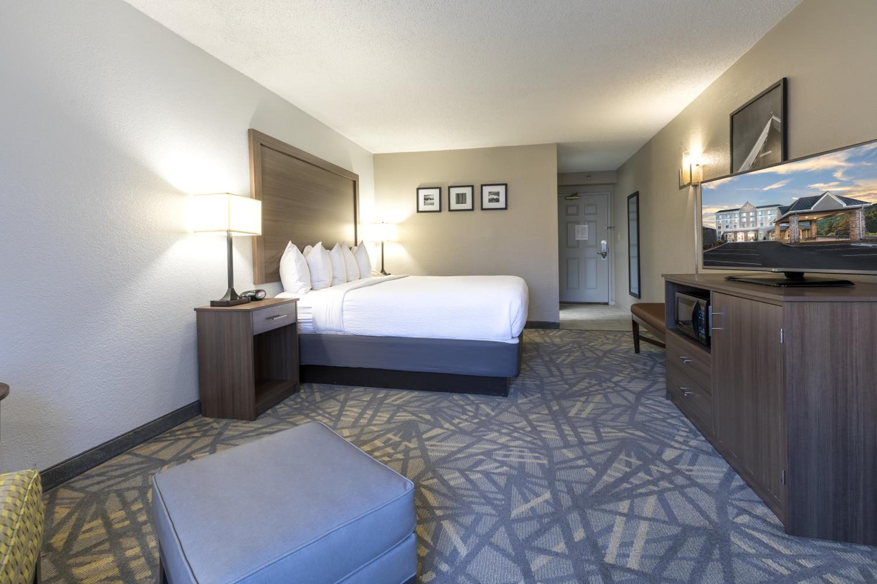 La Quinta Inn & Suites by Wyndham Downtown Asheville