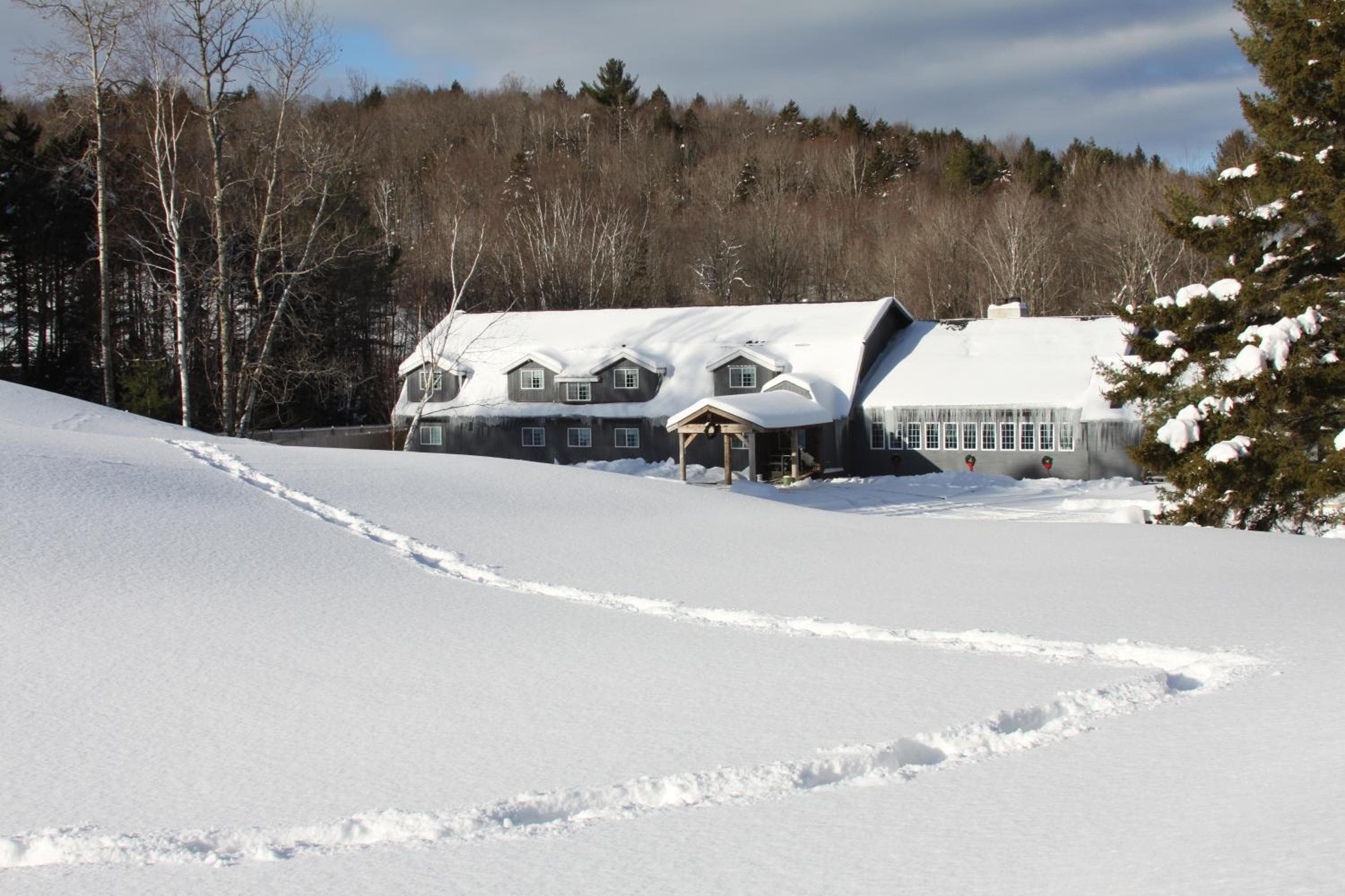 Trailside Inn