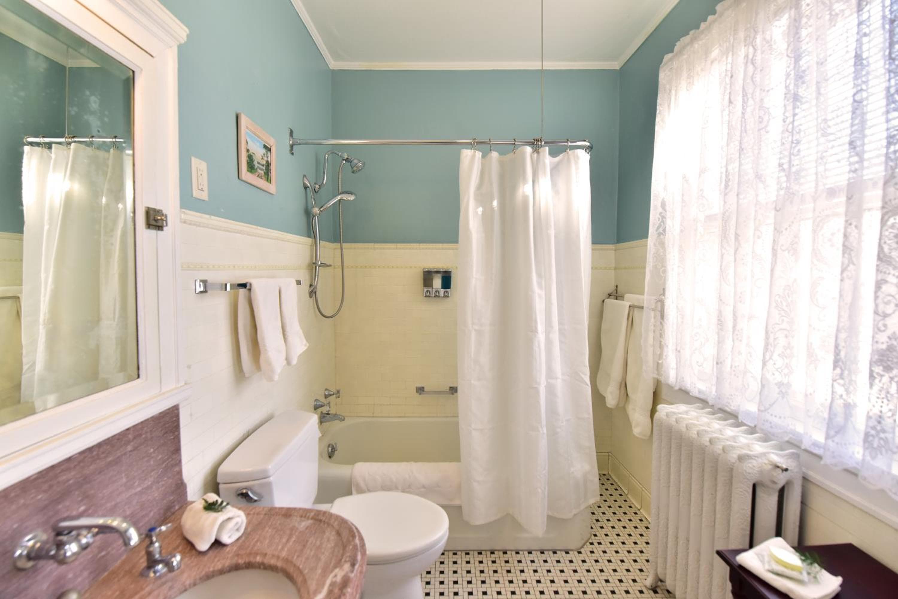 Ringling House Bed & Breakfast