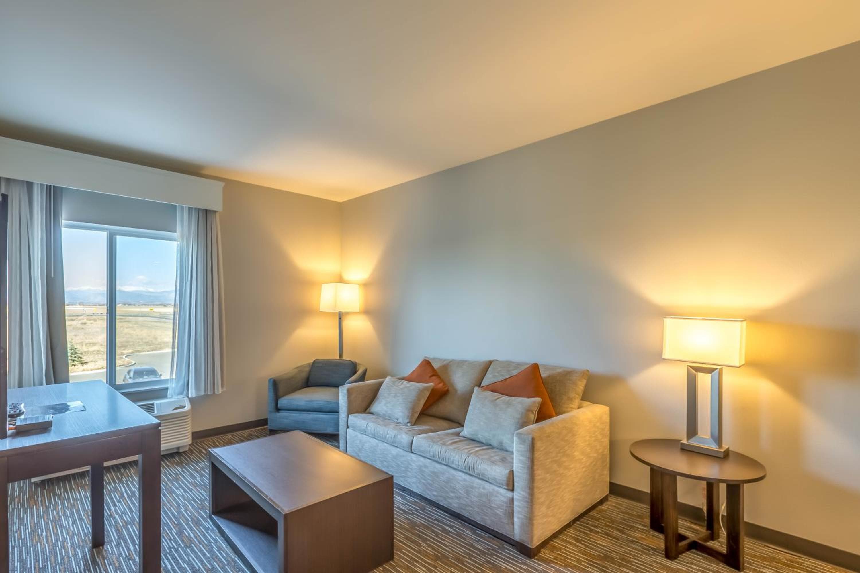 Wingate by Wyndham Loveland Johnstown