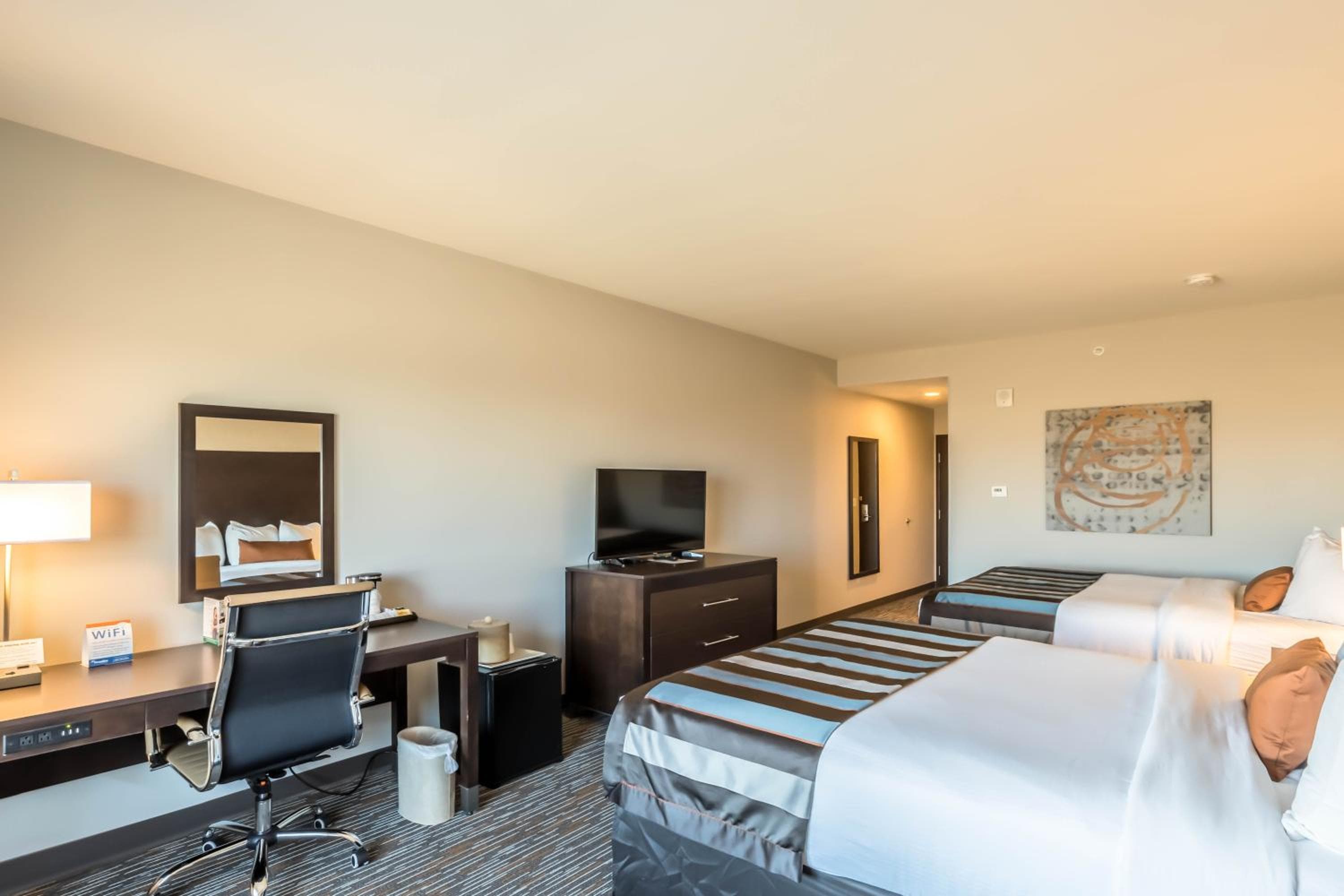 Wingate by Wyndham Loveland Johnstown