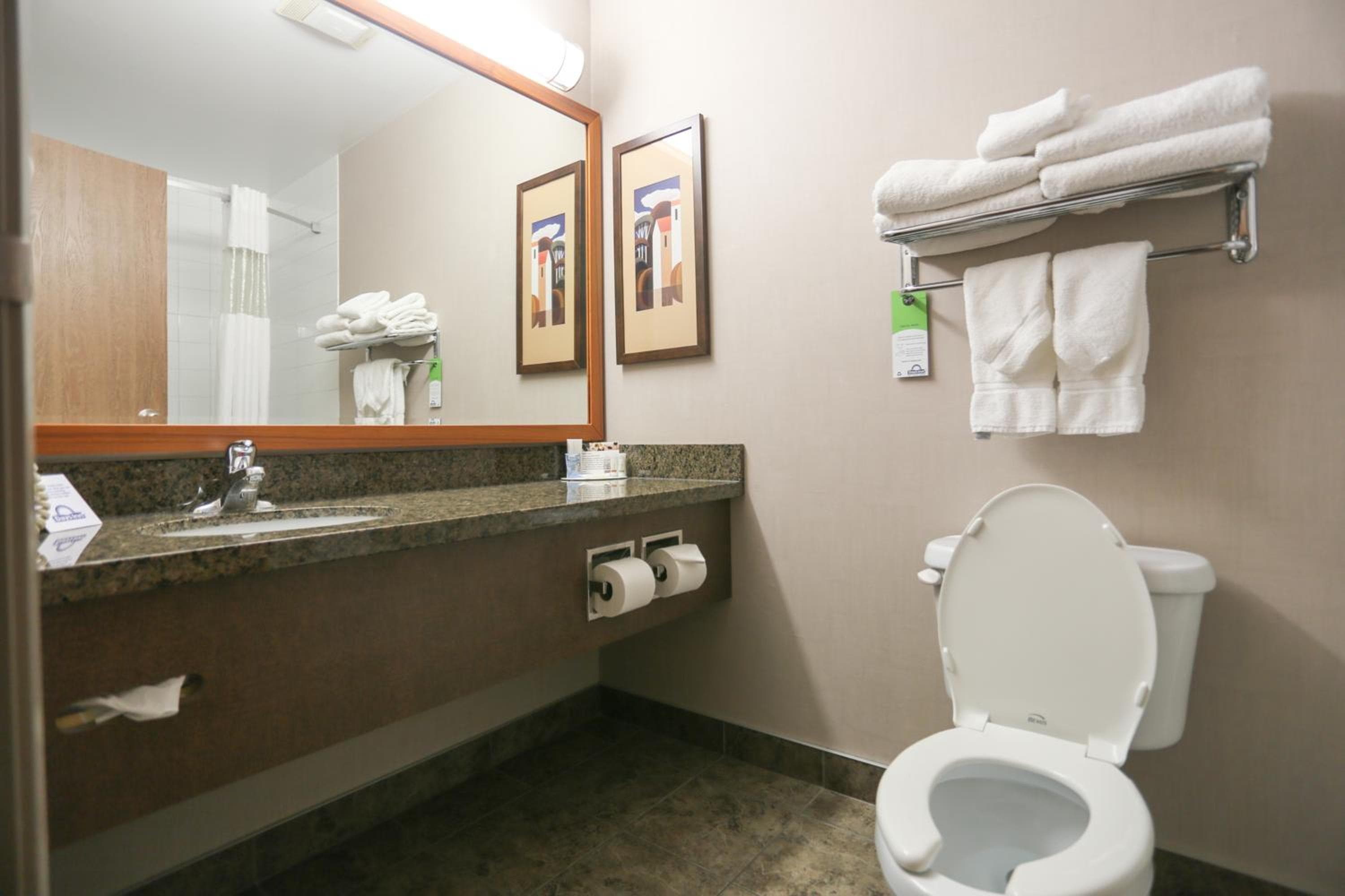 Prairie Crest Calgary Airport by IHG