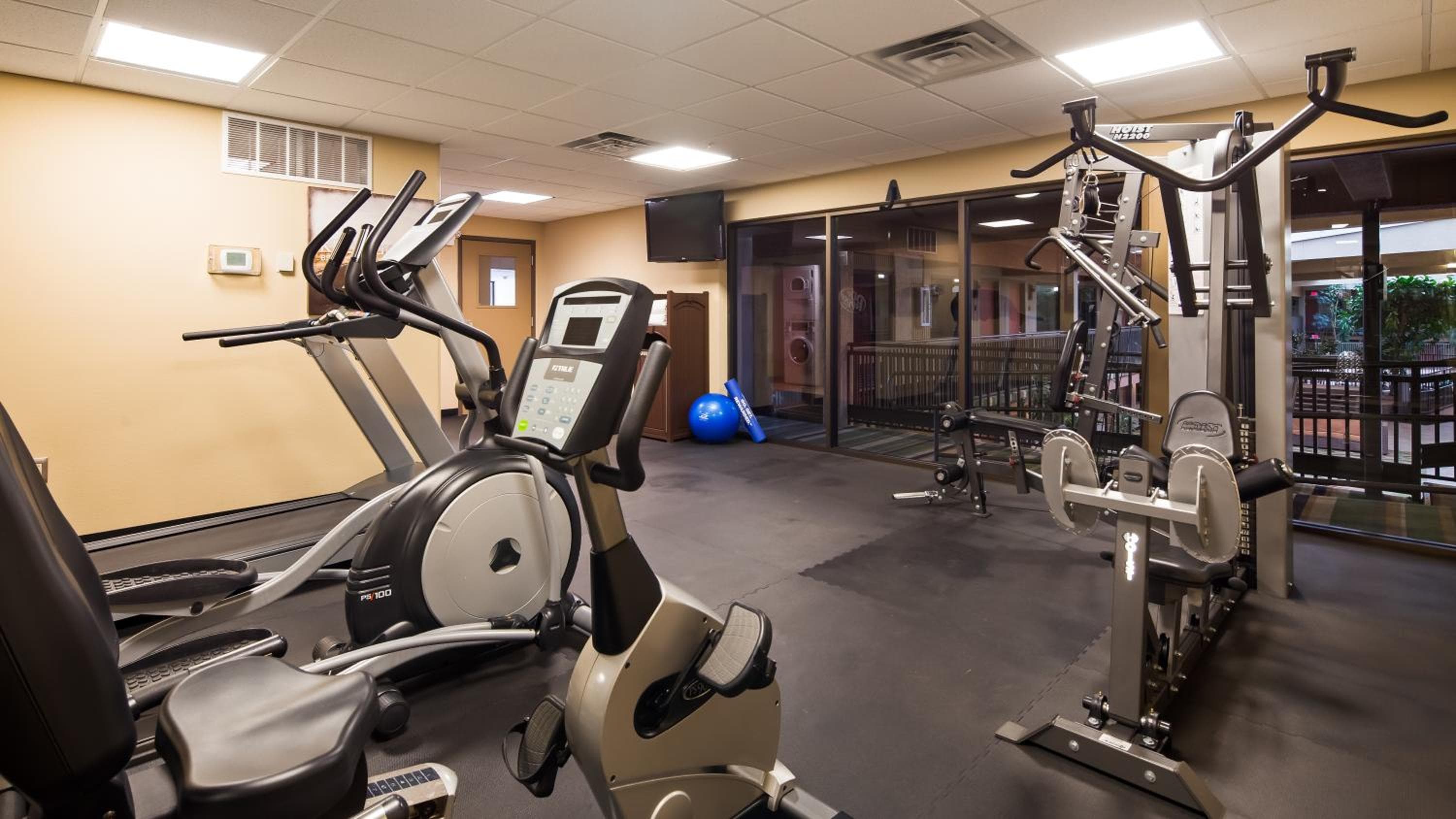 Best Western Plus Raton Hotel