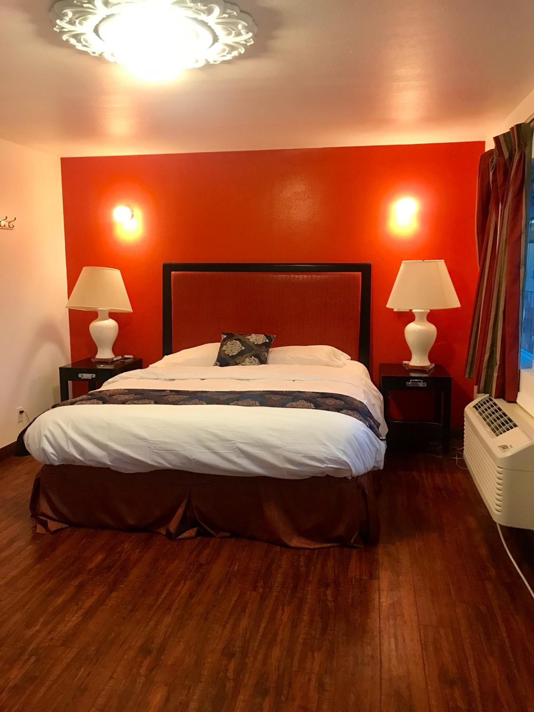norwalk inn & suites