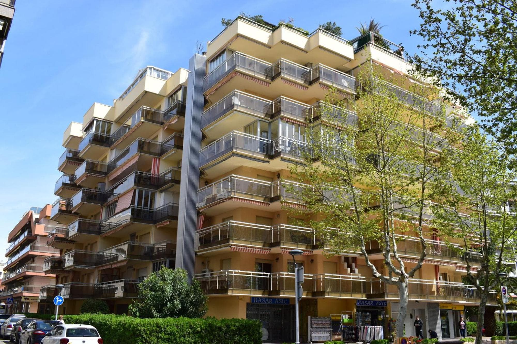 DIFFERENTFLATS Palafox