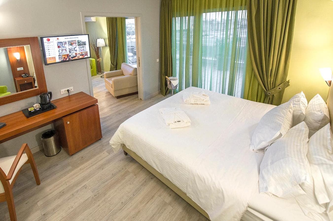 hotel room