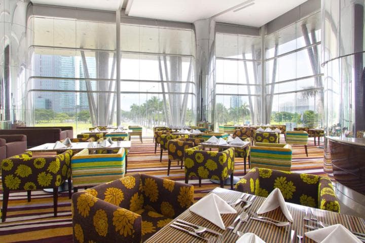 Acacia Hotel Manila