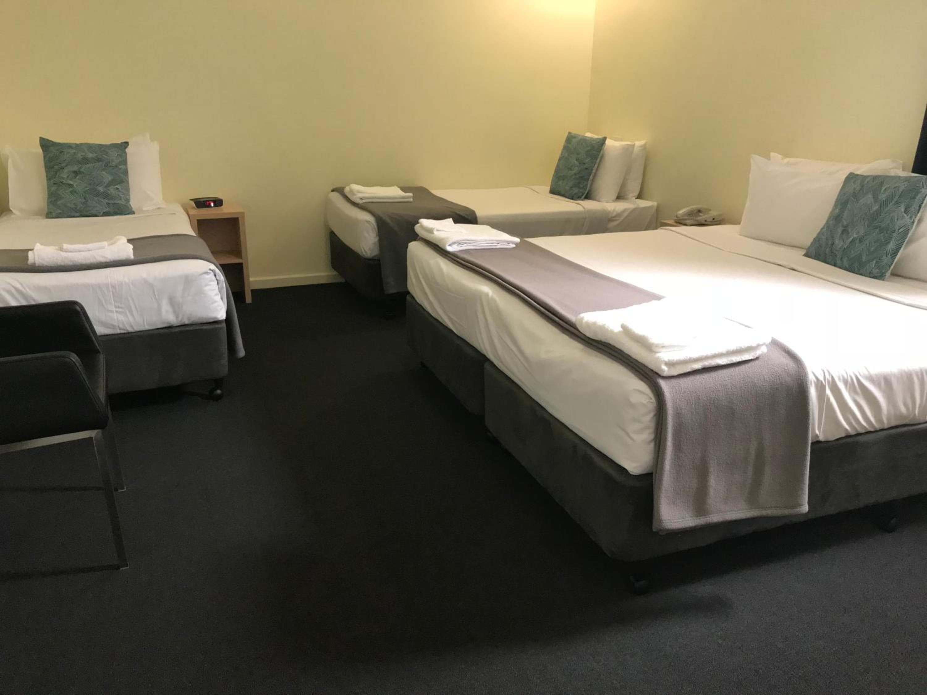 Miami Hotel Melbourne